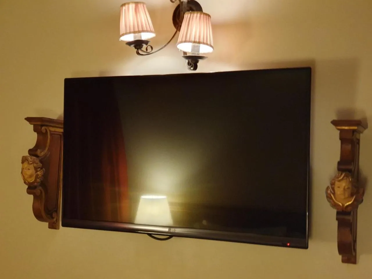 TV and multimedia in Hotel Pousada do Arcanjo