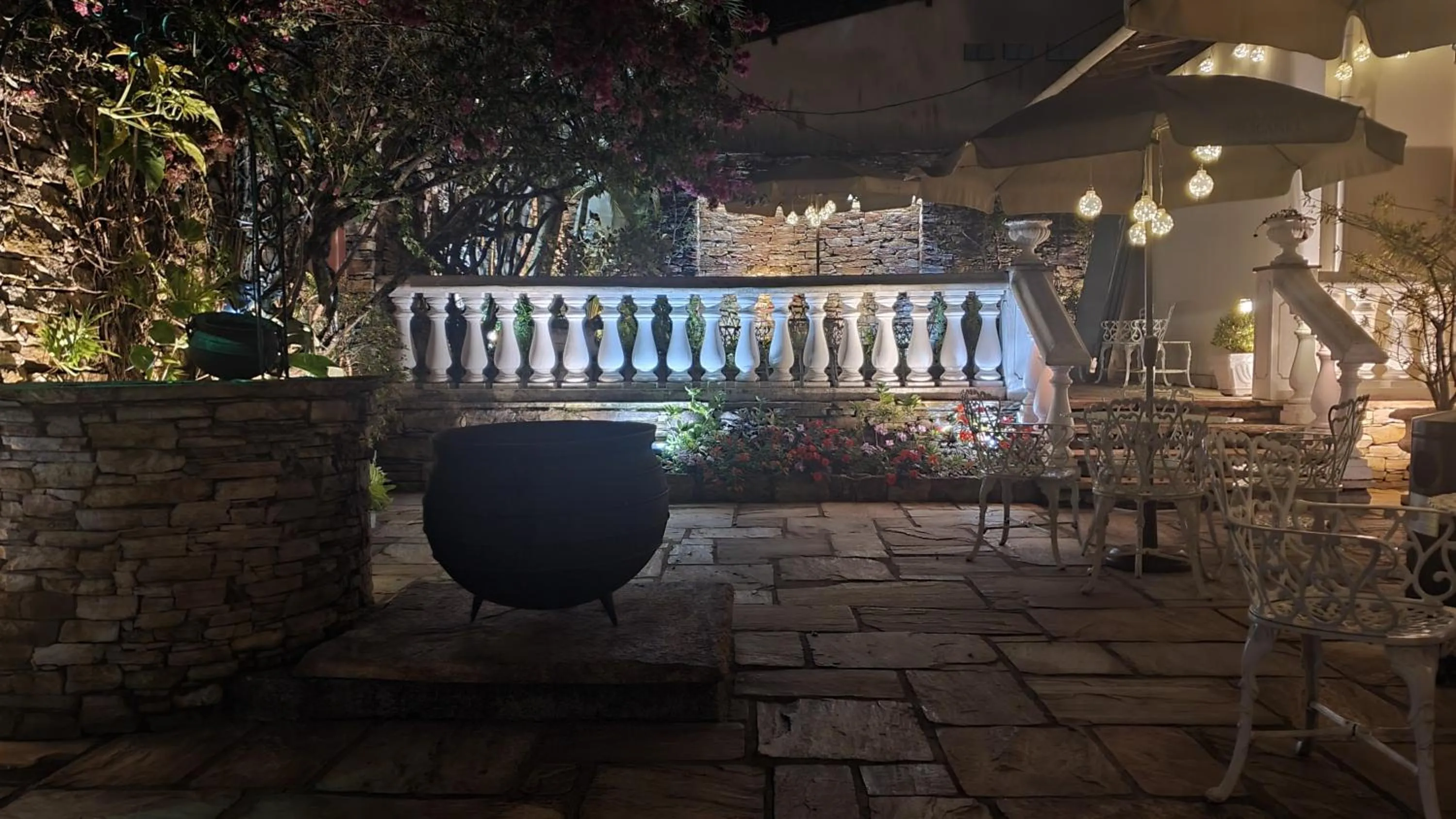 Night in Hotel Pousada do Arcanjo