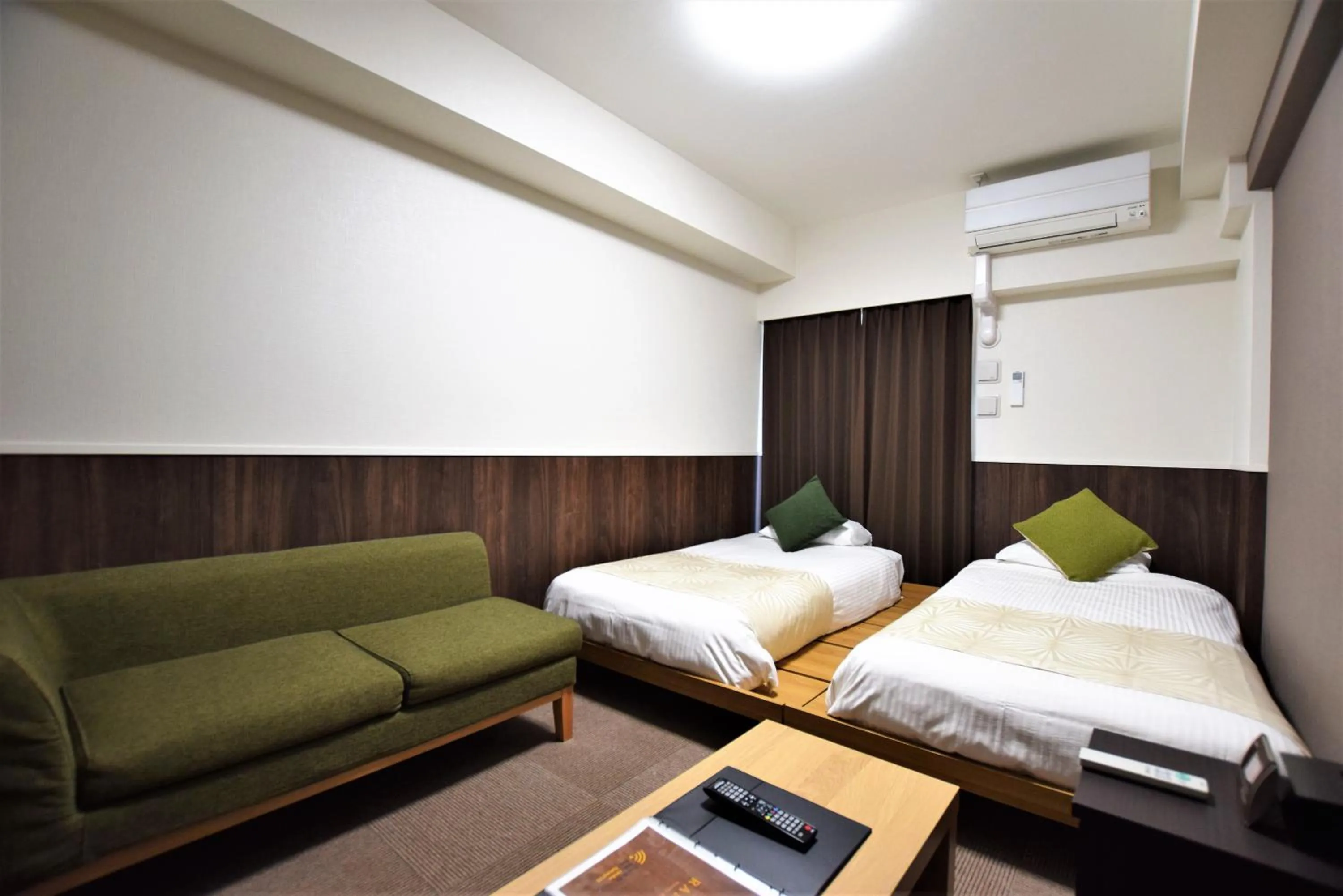 Bed in Randor Hotel Fukuoka