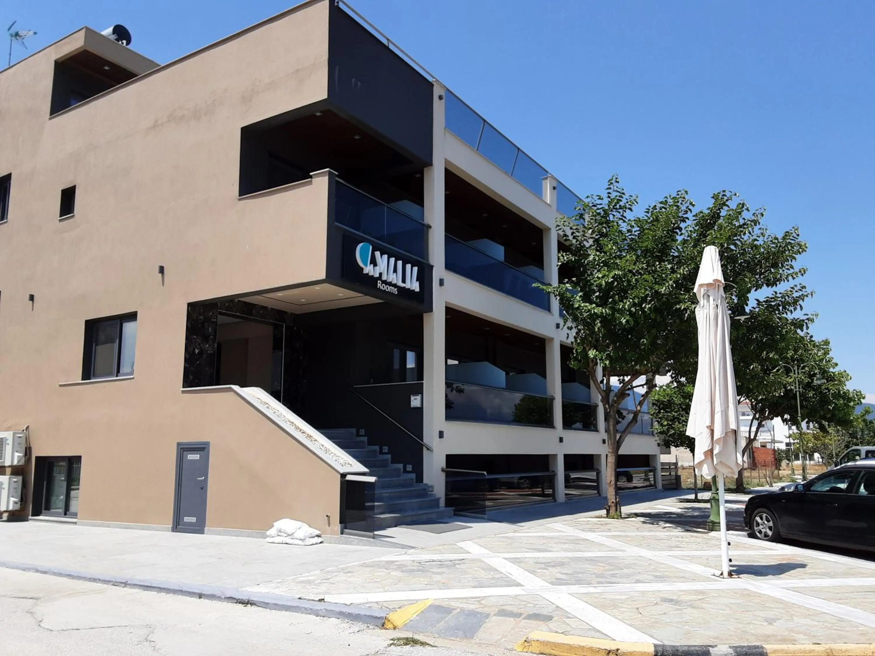 Property building in Amalia Rooms Sea View