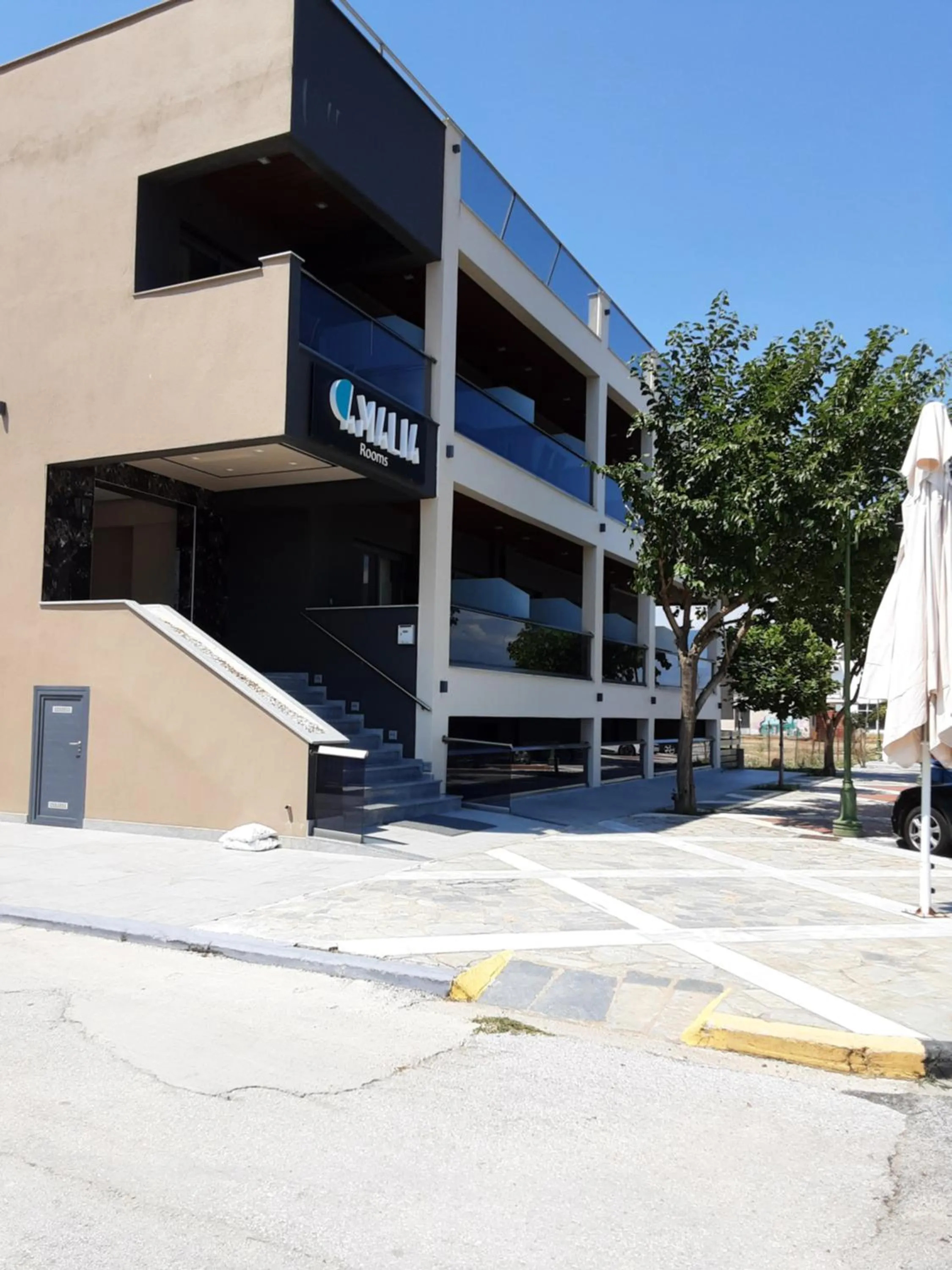 Property building in Amalia Rooms Sea View