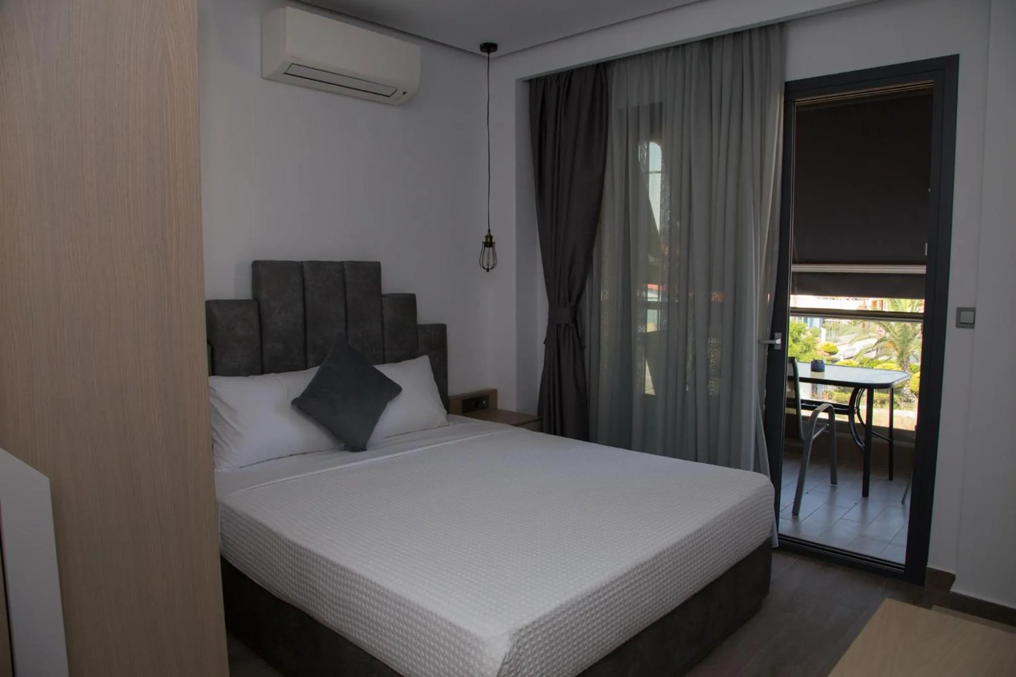 Bedroom, Bed in Amalia Rooms Sea View