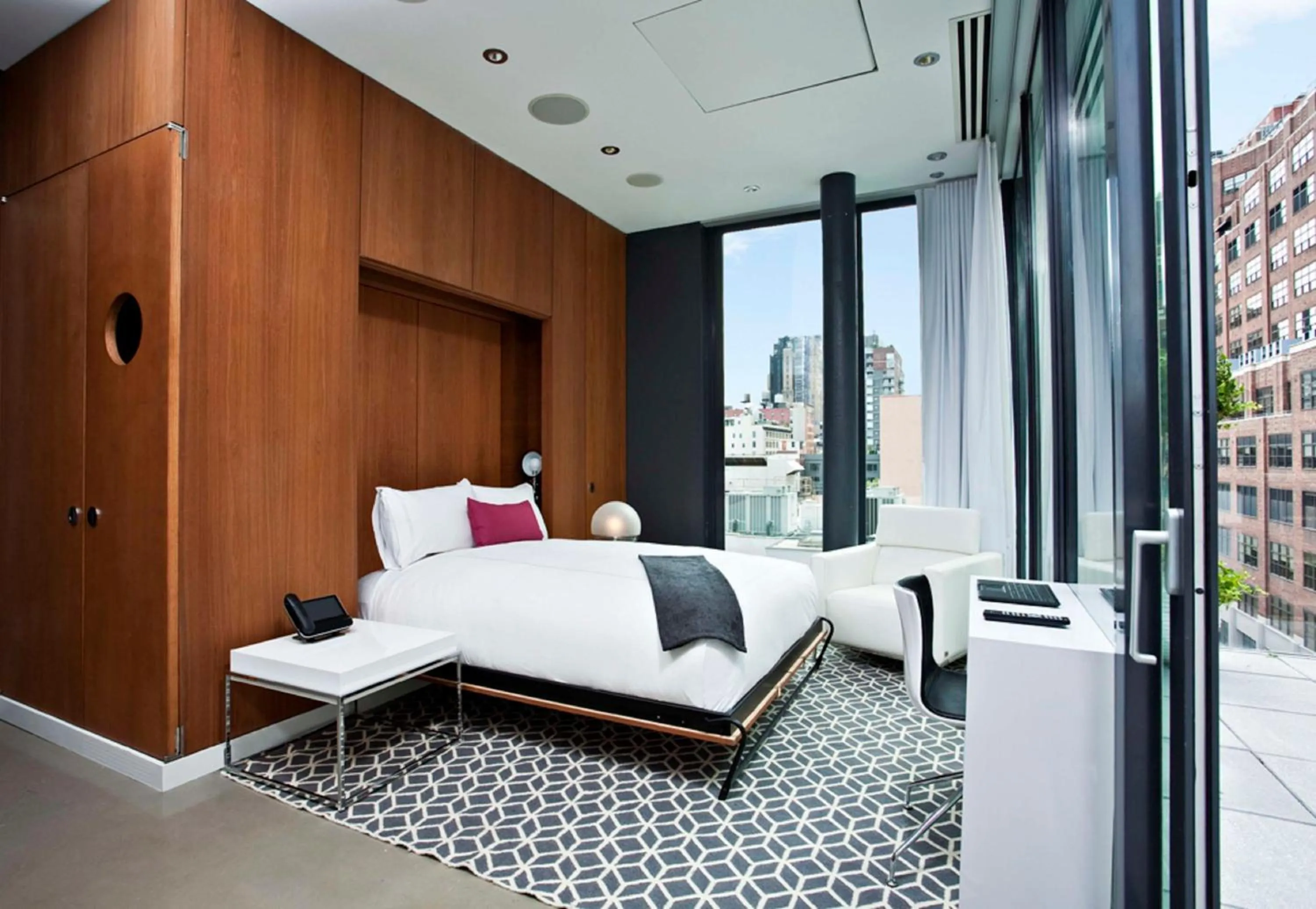 Photo of the whole room, Bed in Dream Downtown, by Hyatt