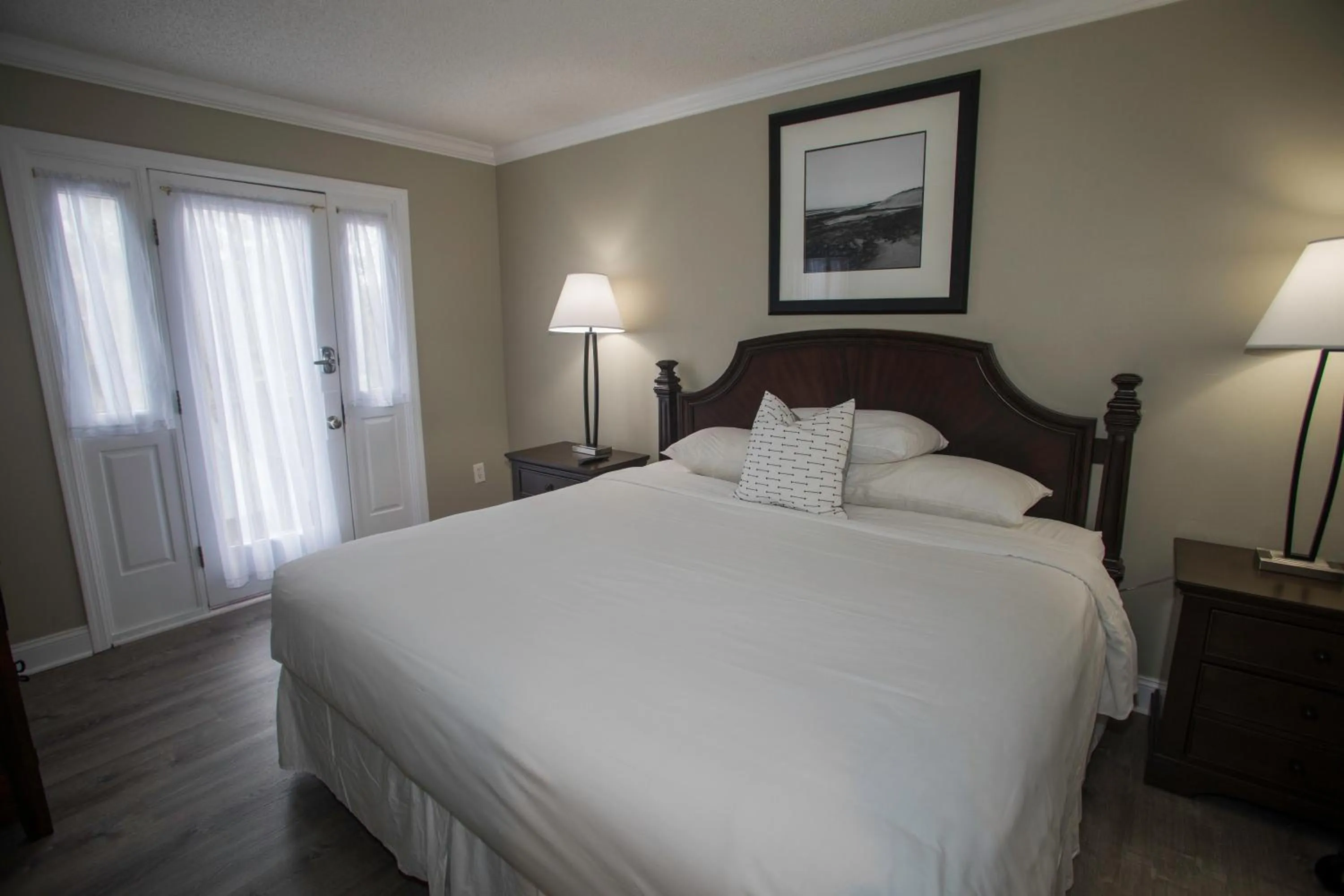 Bedroom, Bed in Kenny's Tipperary Inn