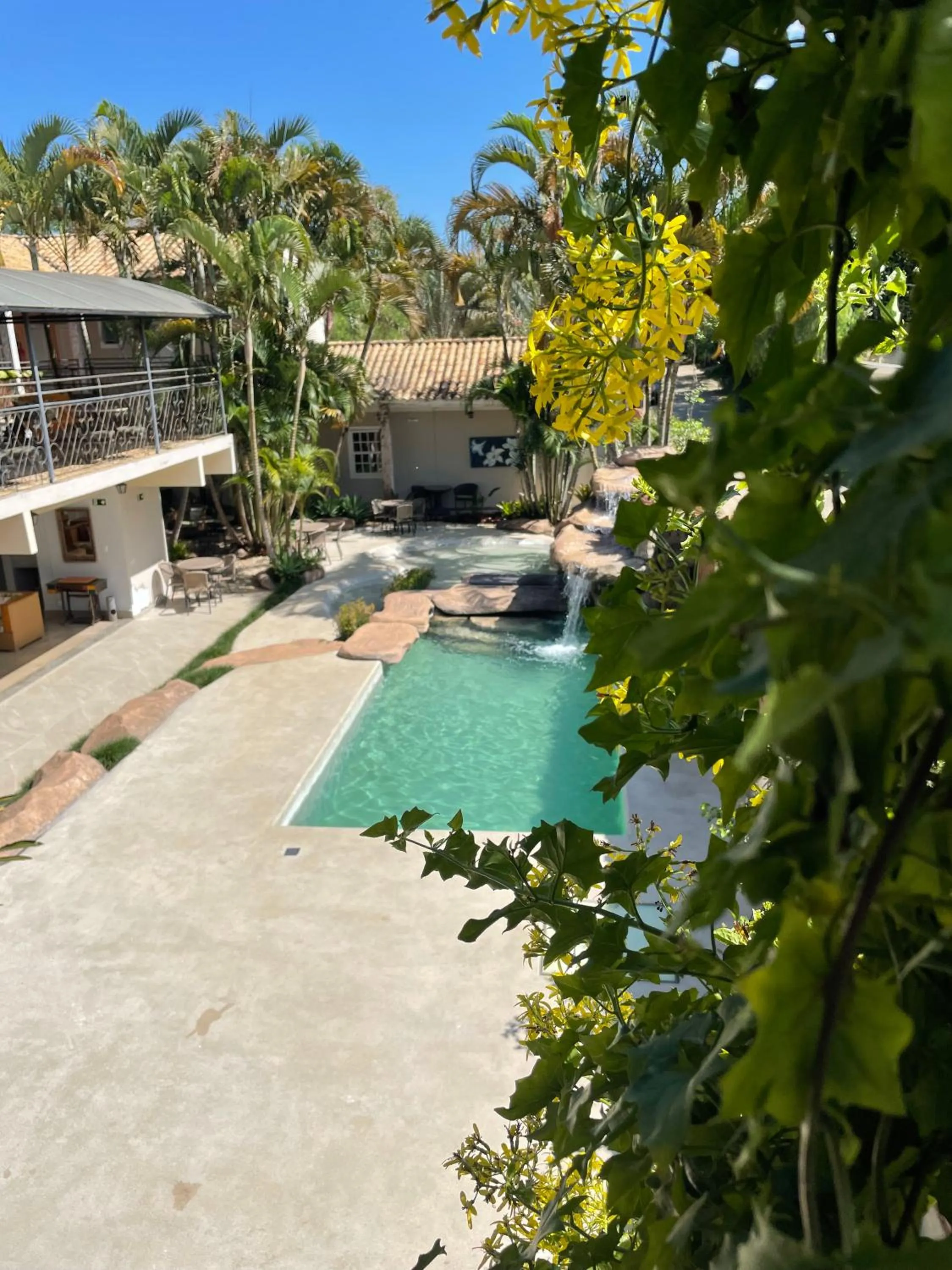 Swimming pool in Pousada Villa Alferes