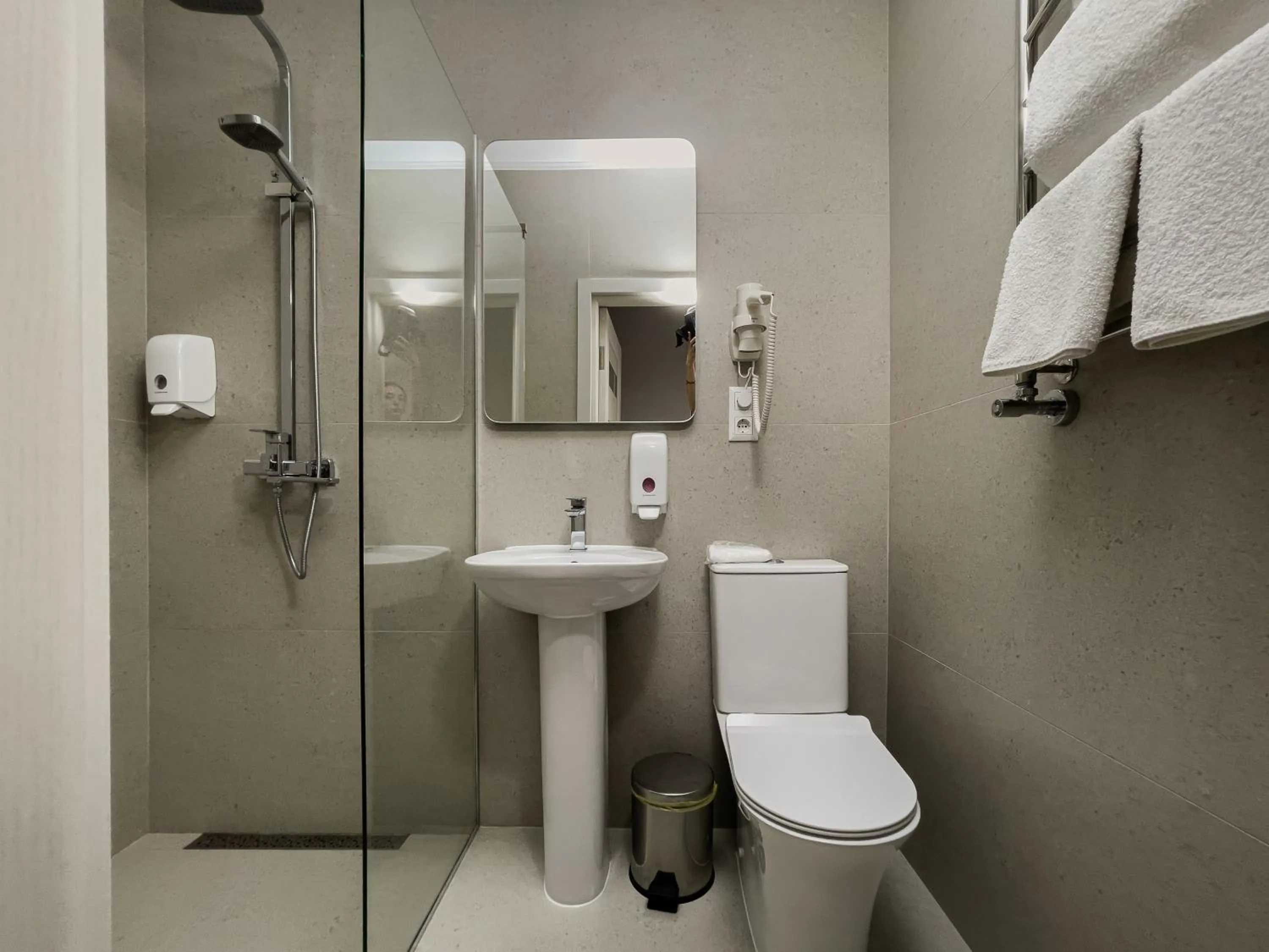 VIP Hotel