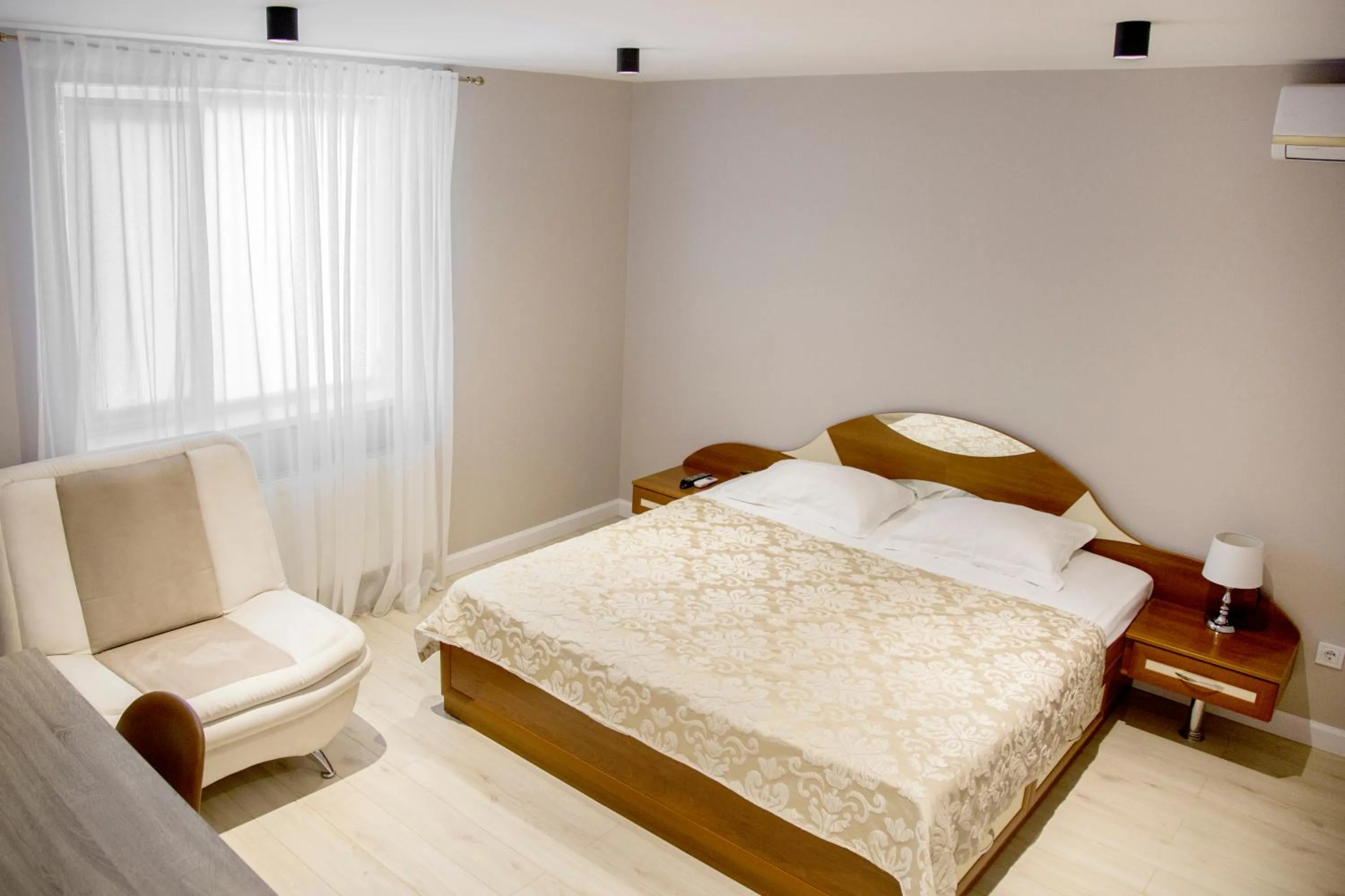 Bed in VIP Hotel