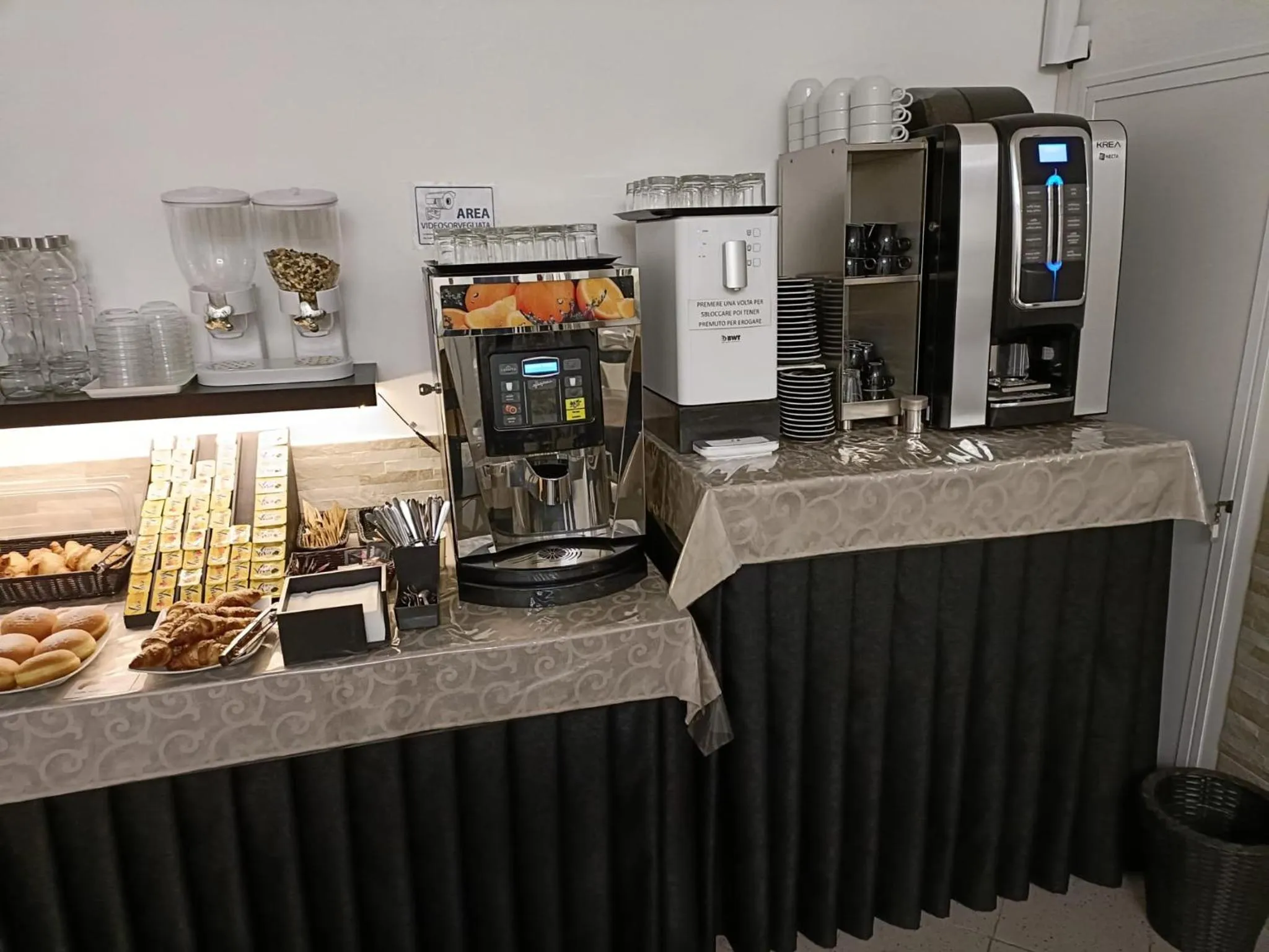 Breakfast in Hotel Cilene