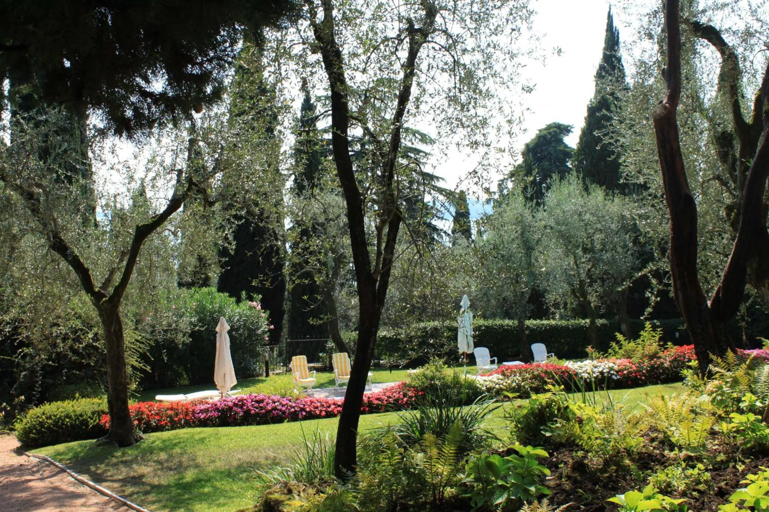 Villa Vibe Luce, beautiful period villa with private pool and lake view