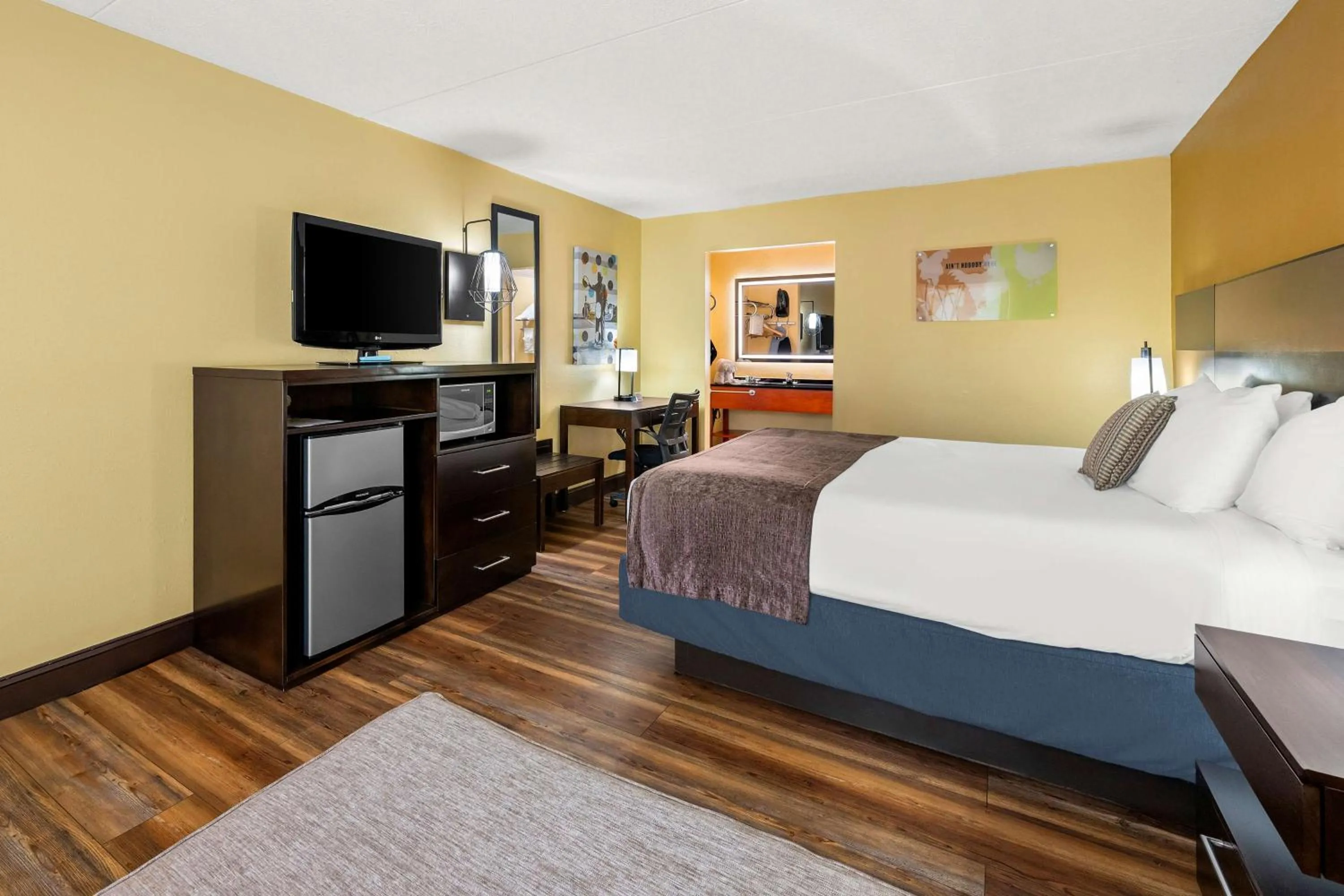 Bedroom, Bed in Best Western Corbin Inn