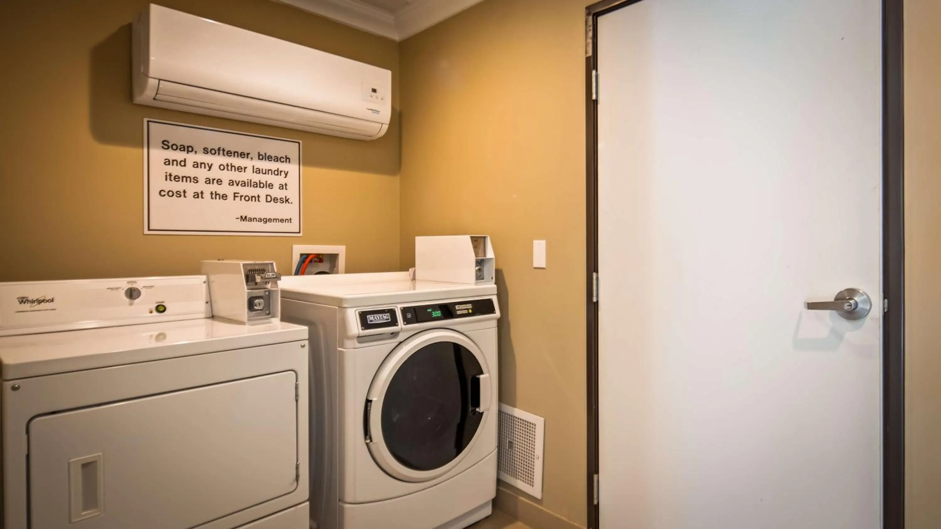 laundry in Best Western Willows Inn