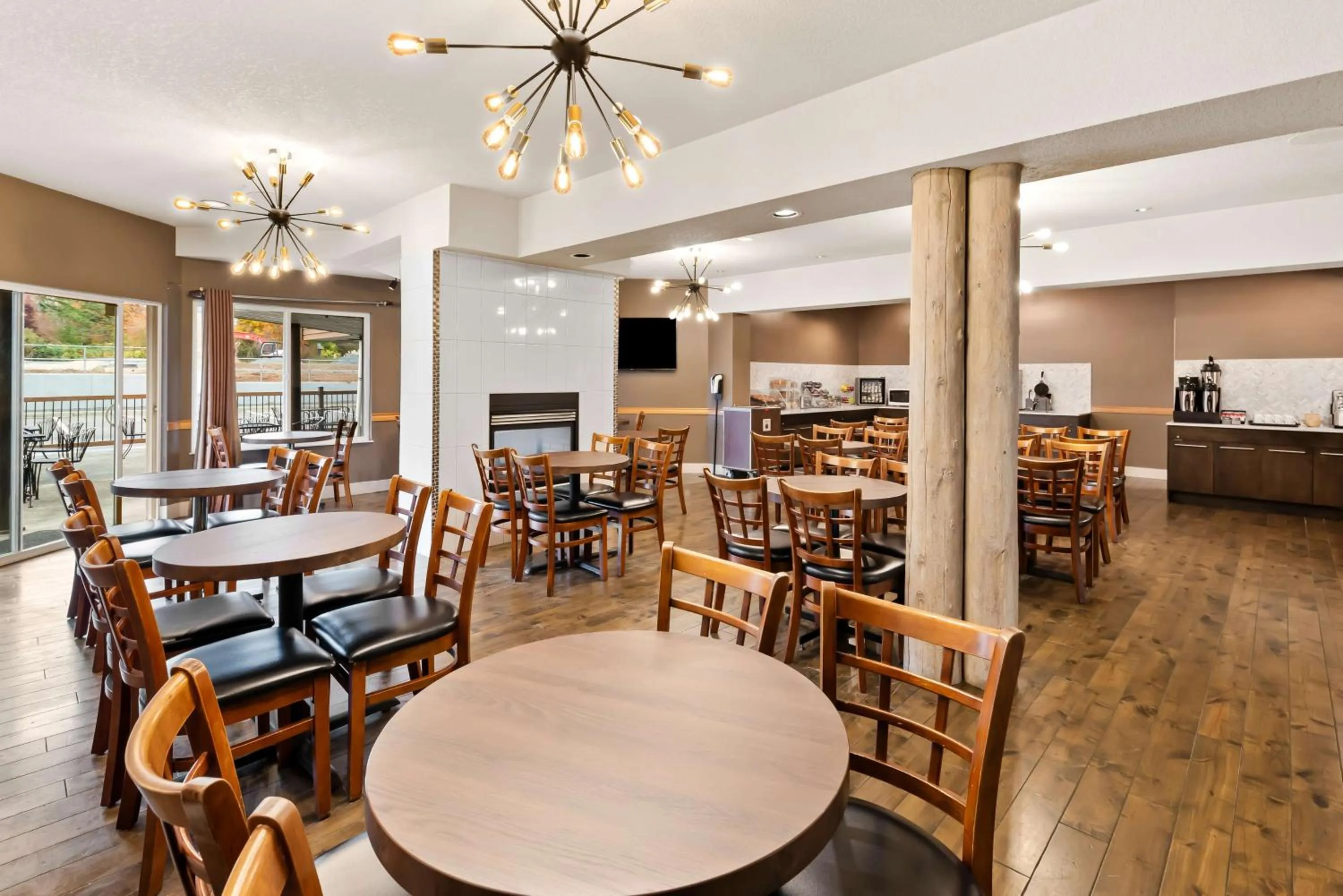 Breakfast in Travelodge by Wyndham Parksville