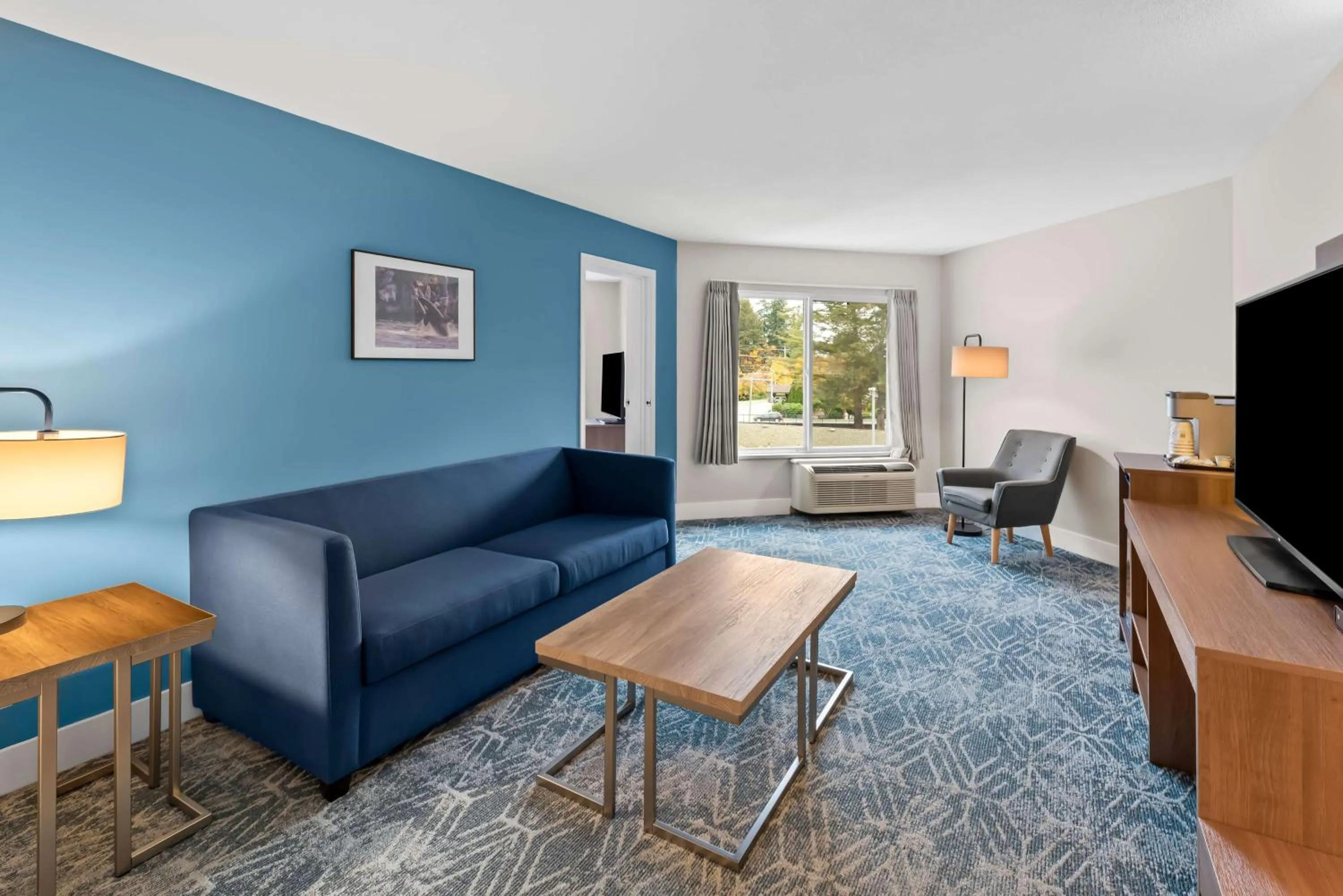 Bedroom in Travelodge by Wyndham Parksville