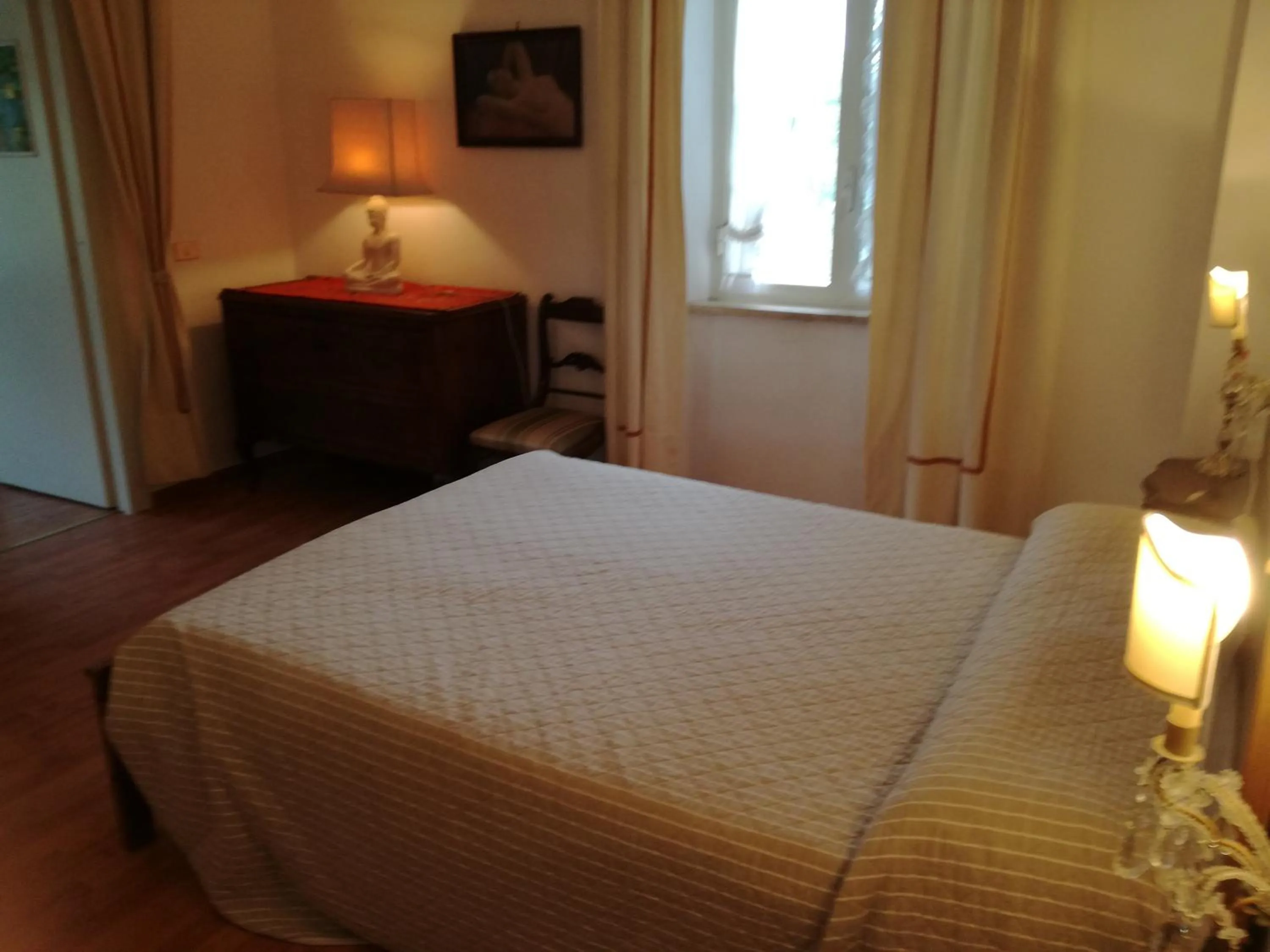 Photo of the whole room, Bed in Poderi di Tragliatella
