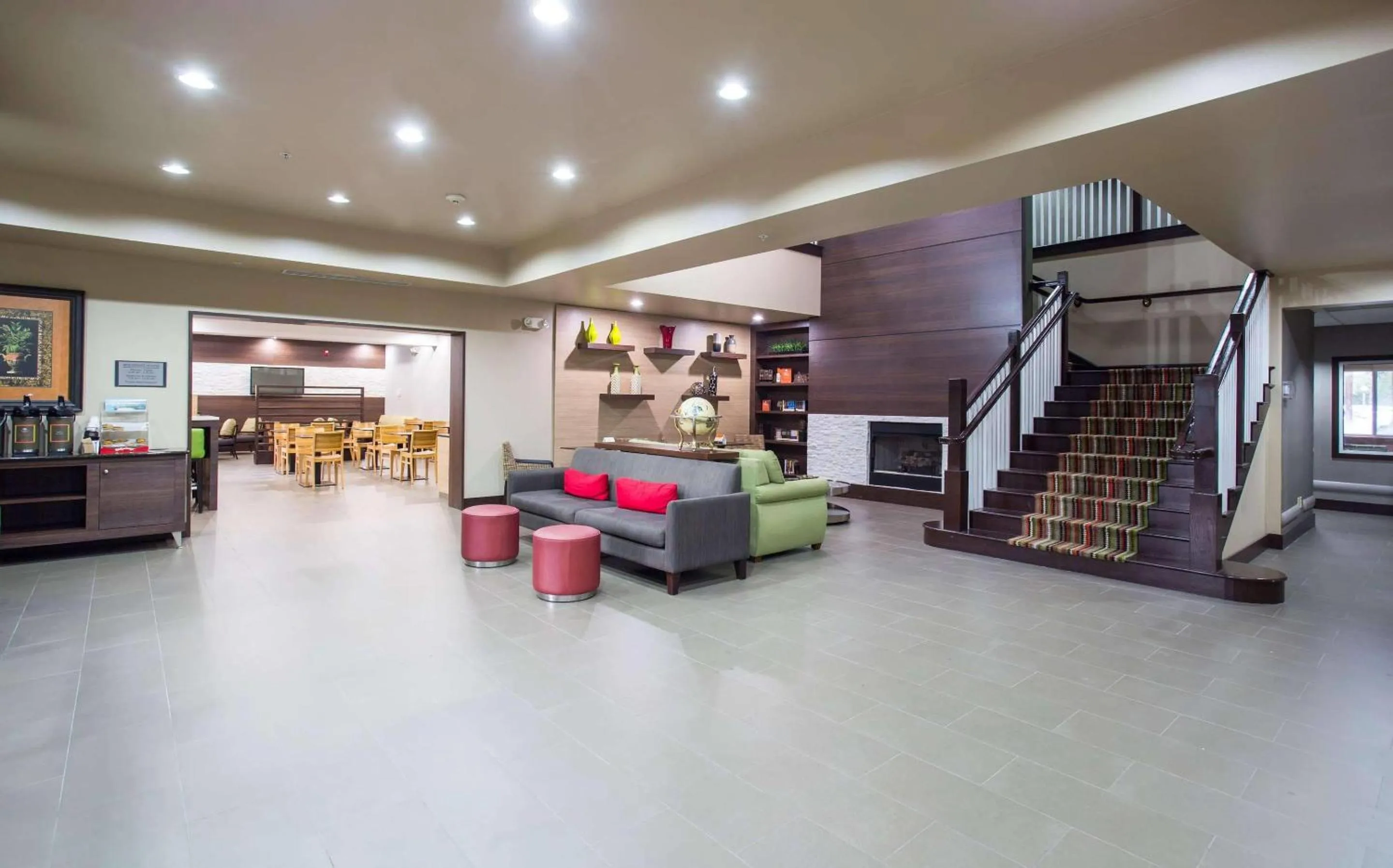 Lobby or reception in Country Inn & Suites by Radisson, Gainesville, FL