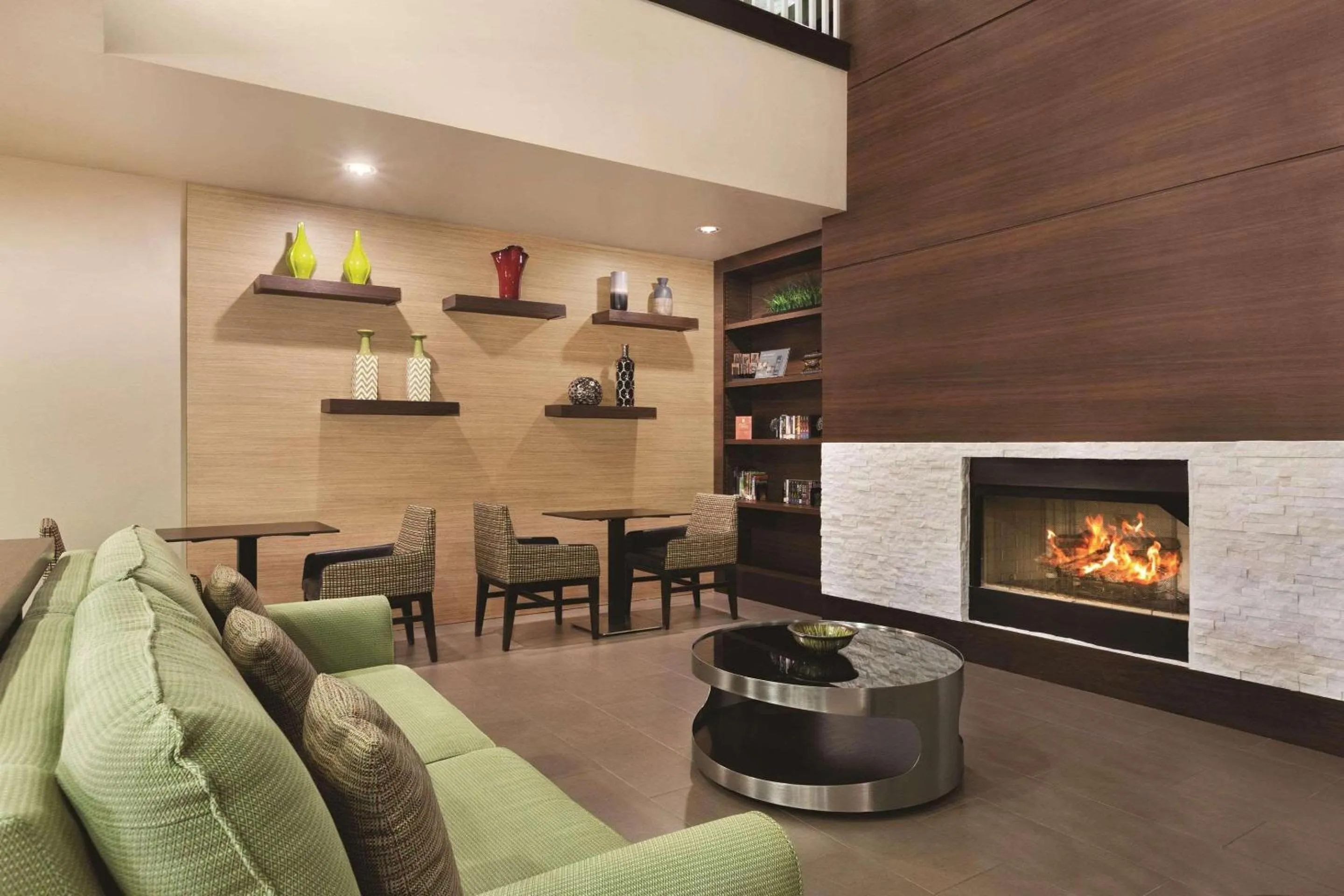 Lobby or reception in Country Inn & Suites by Radisson, Gainesville, FL