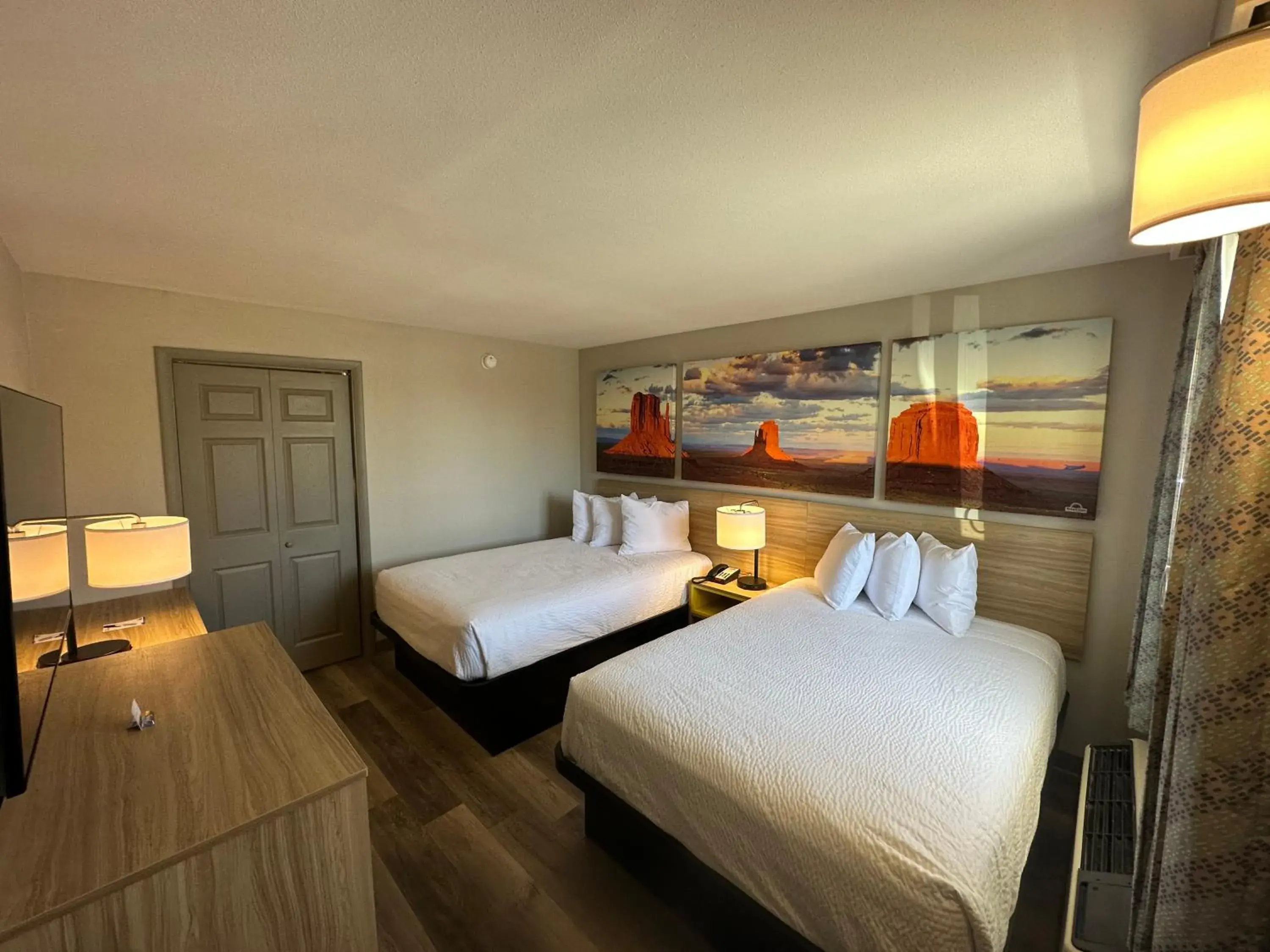 Bed in Days Inn by Wyndham Farmington NM Bed in Days Inn by Wyndham Farmington NM