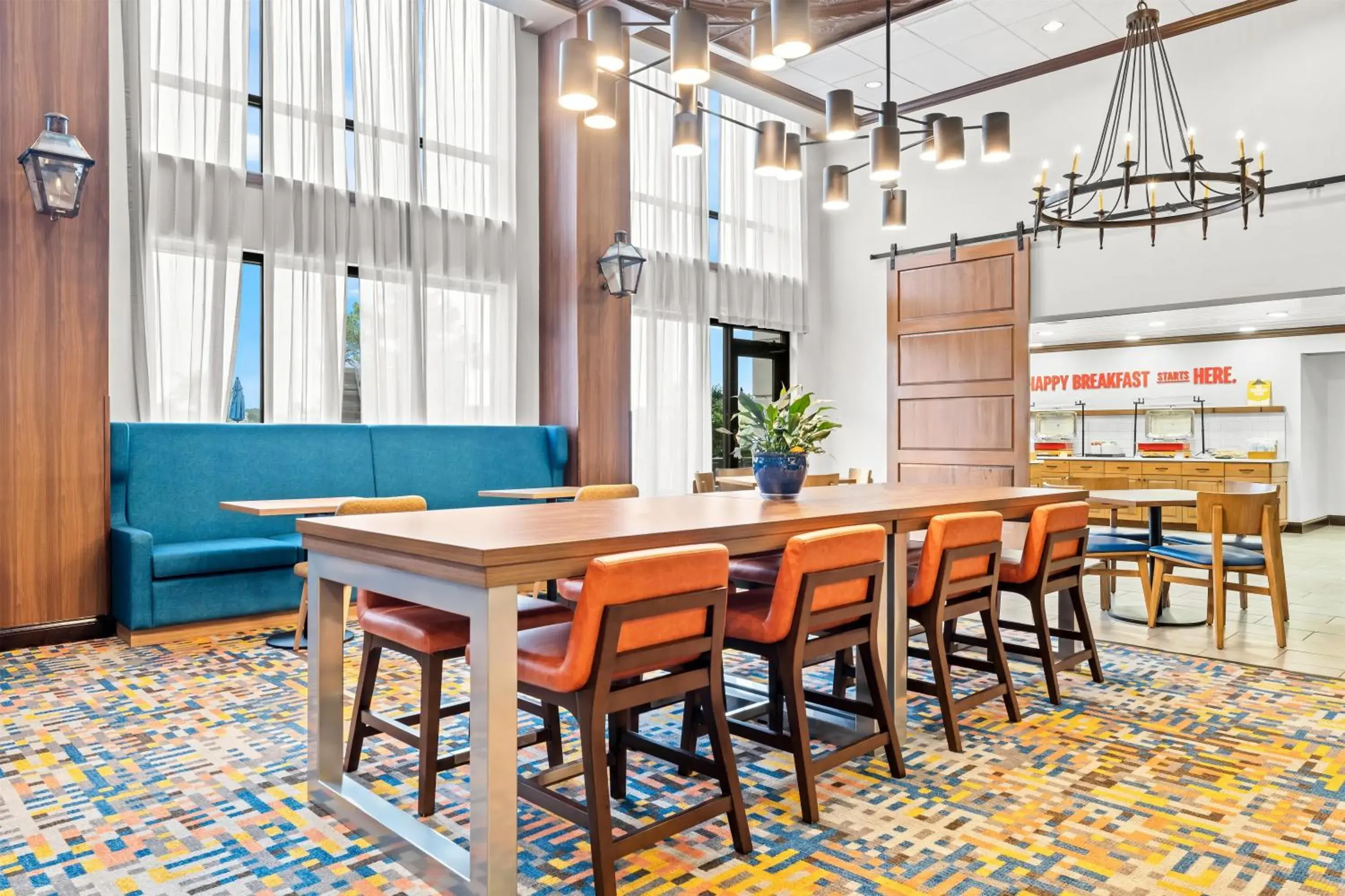 Breakfast in Hampton Inn & Suites Tifton Breakfast in Hampton Inn & Suites Tifton