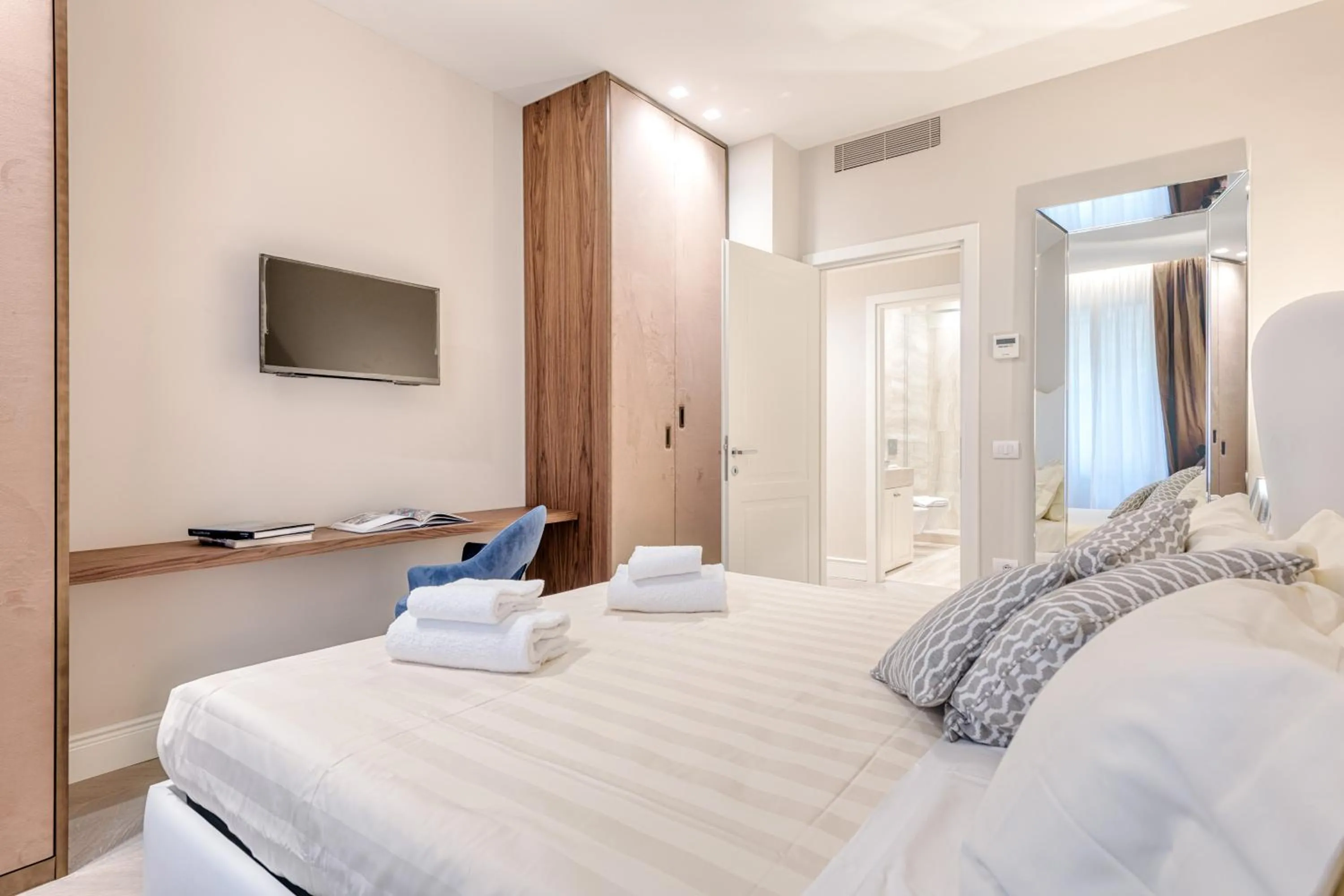 Bedroom, Bed in Luxury Blue River by Mmega