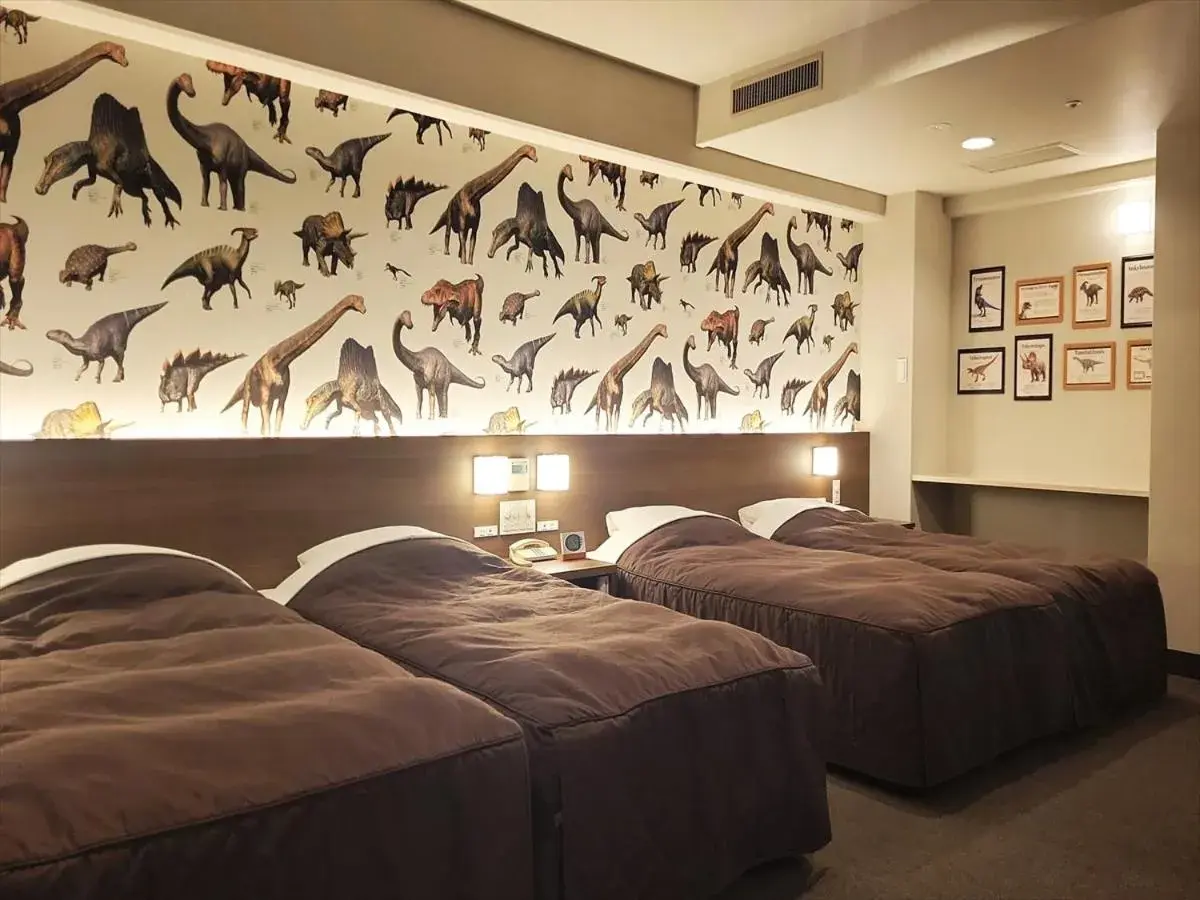 Bed in Maple Arima Bed in Maple Arima