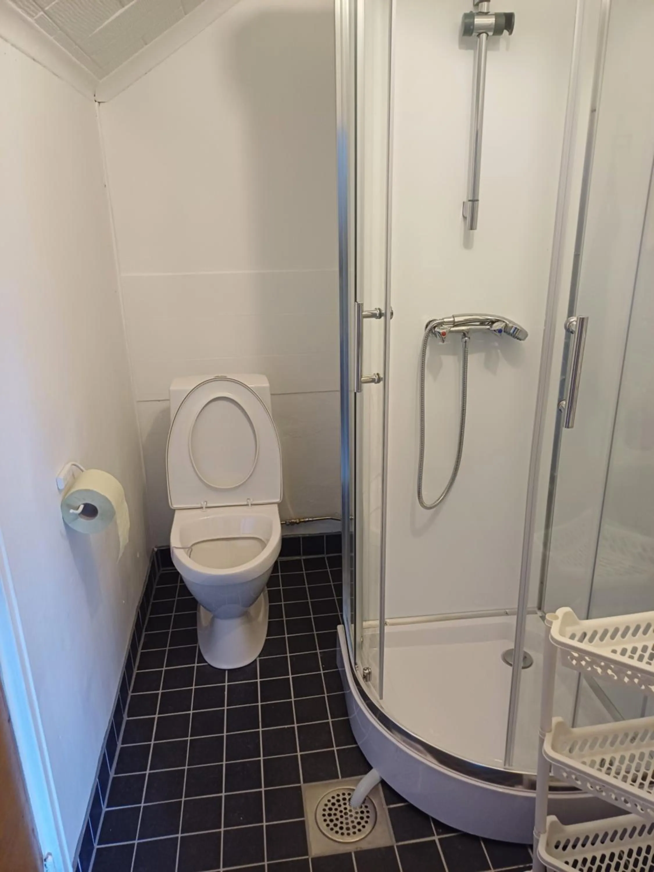 Shower in meijeriranta majoitus