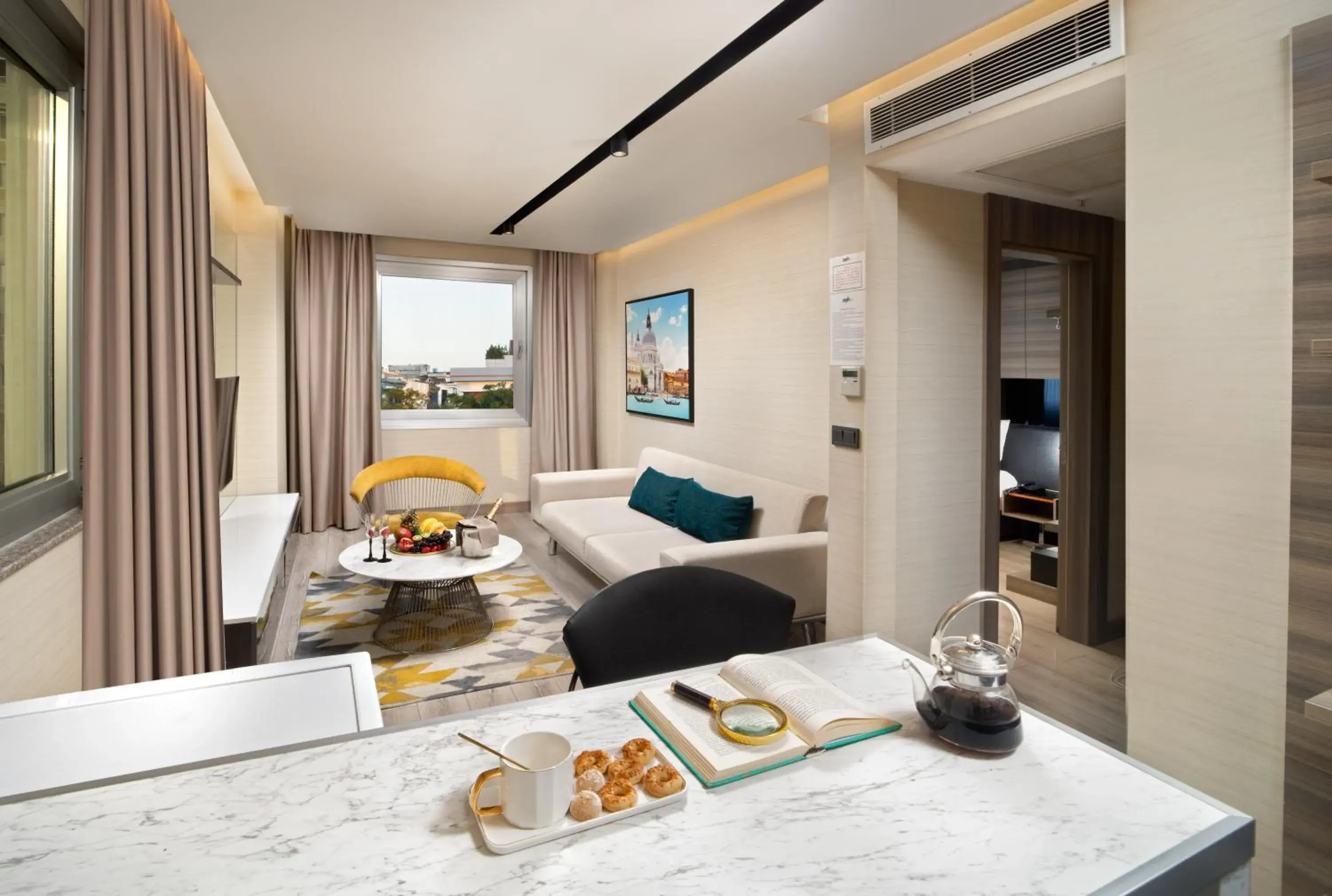 Living room in Nish Palace Exlusive Suites Living room in Nish Palace Exlusive Suites