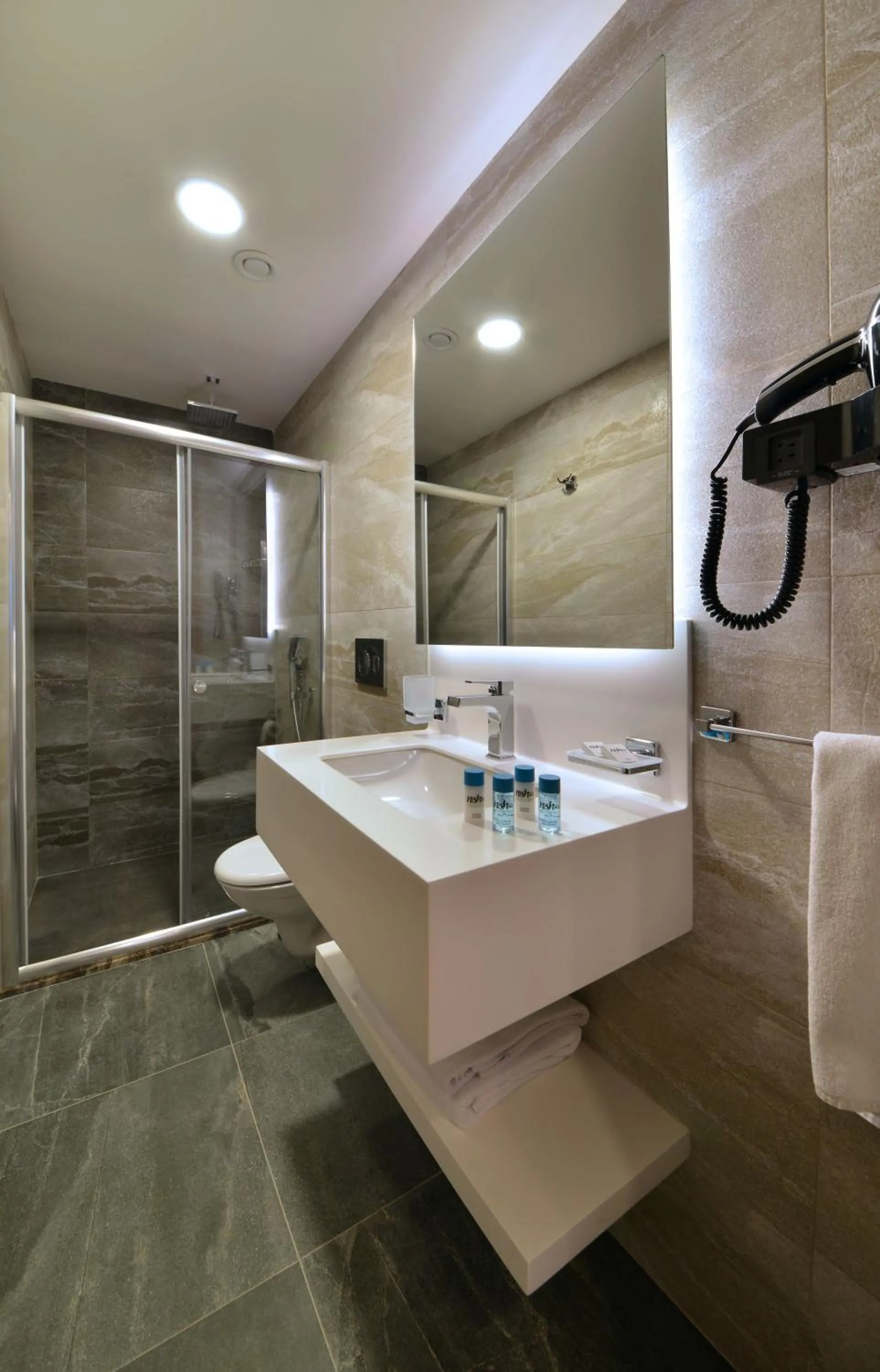 Bathroom in Nish Palace Exlusive Suites