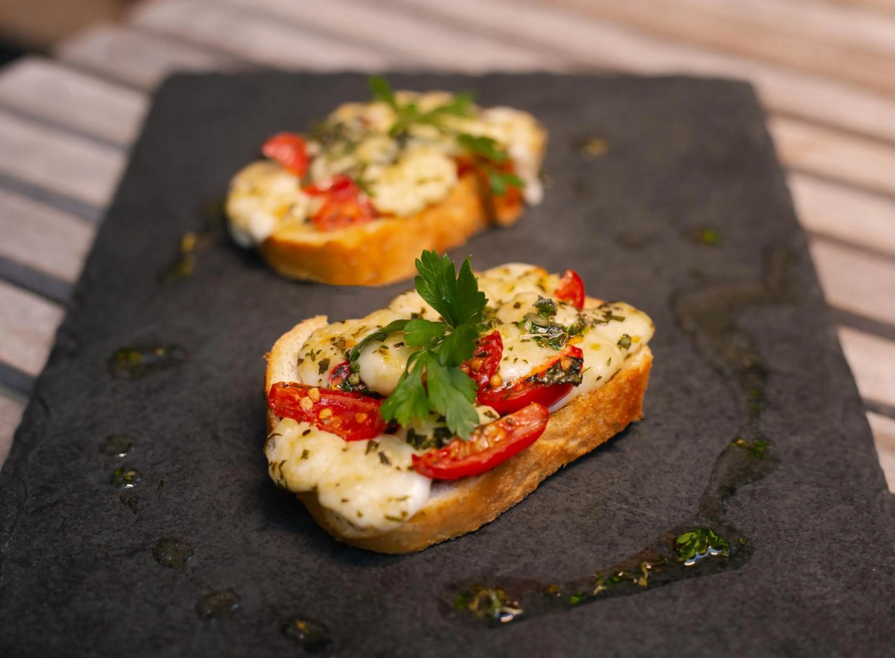 Restaurant/places to eat in Pauli Boutique Hotel