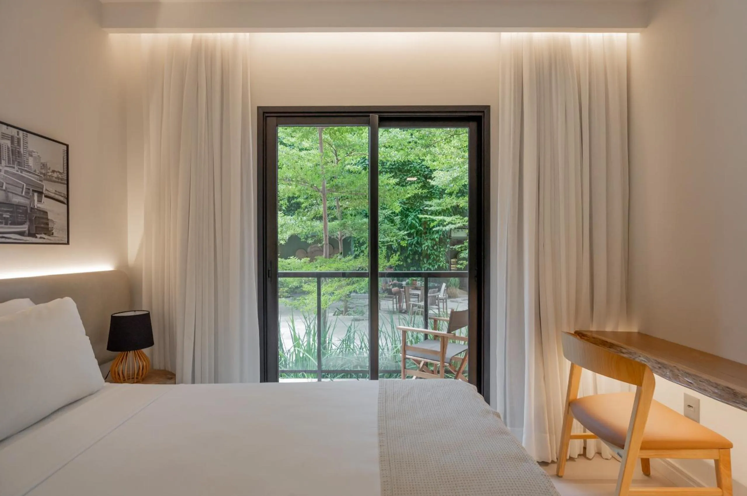 Bed in Pauli Boutique Hotel