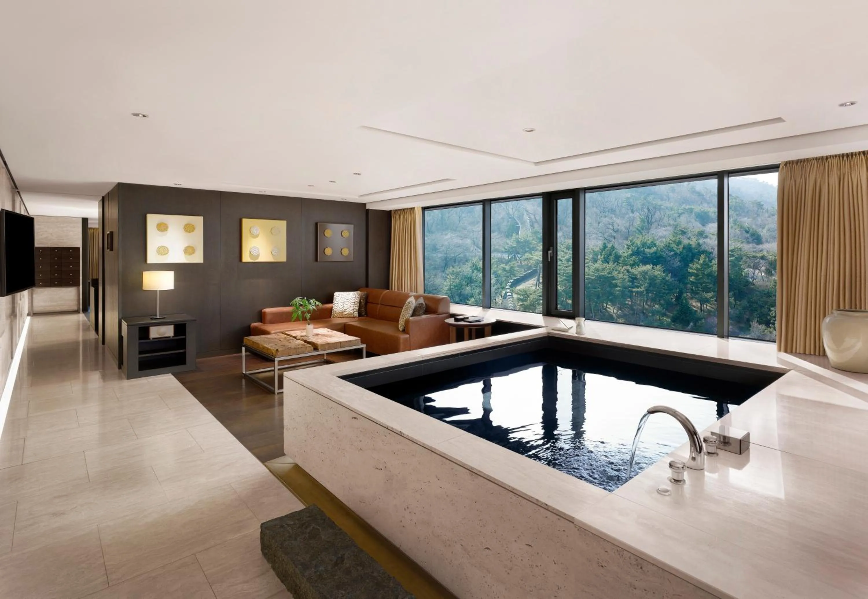 Hot Tub in Banyan Tree Club & Spa Seoul