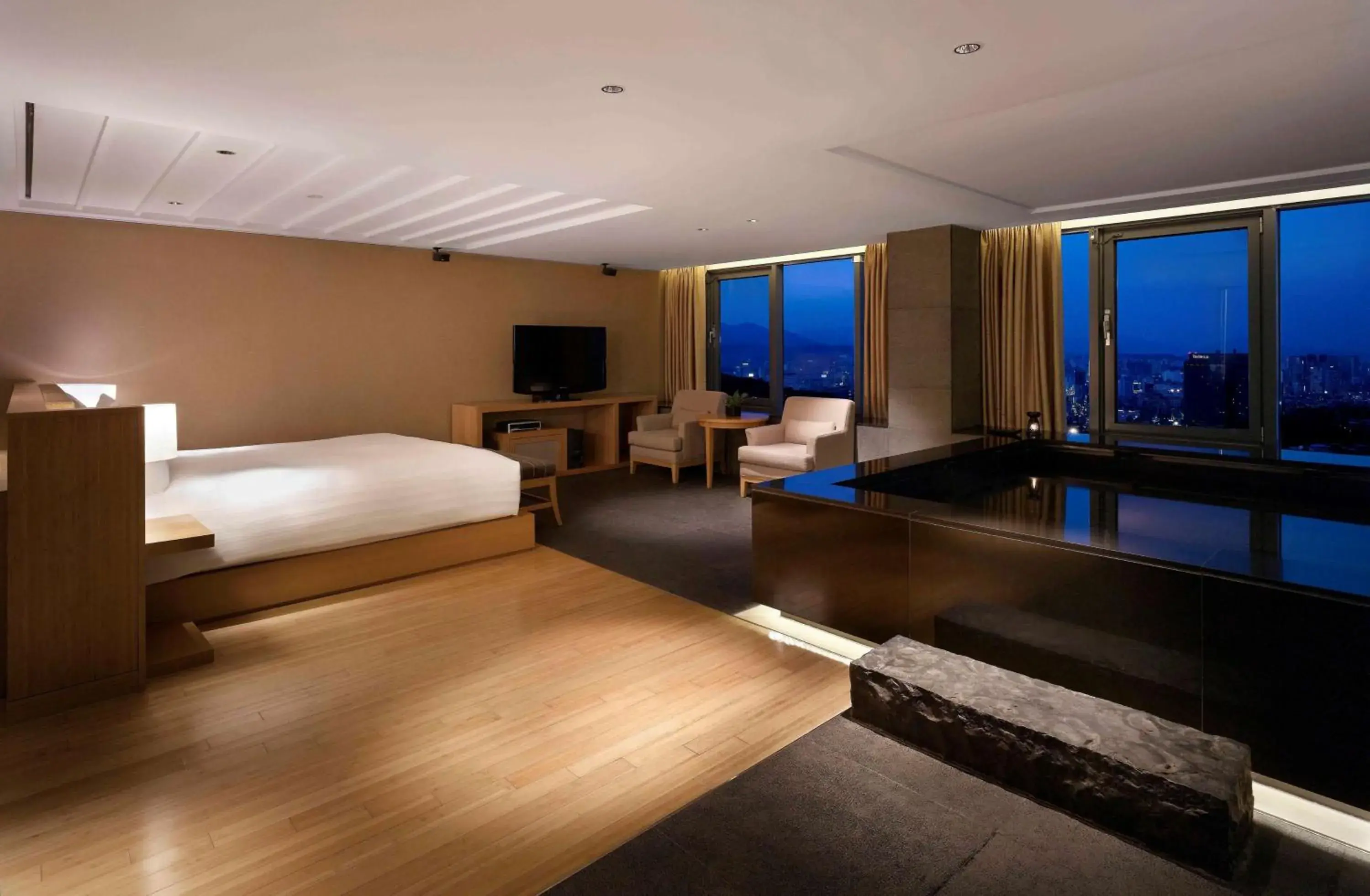 Bedroom, Bed in Banyan Tree Club & Spa Seoul Bedroom, Bed in Banyan Tree Club & Spa Seoul