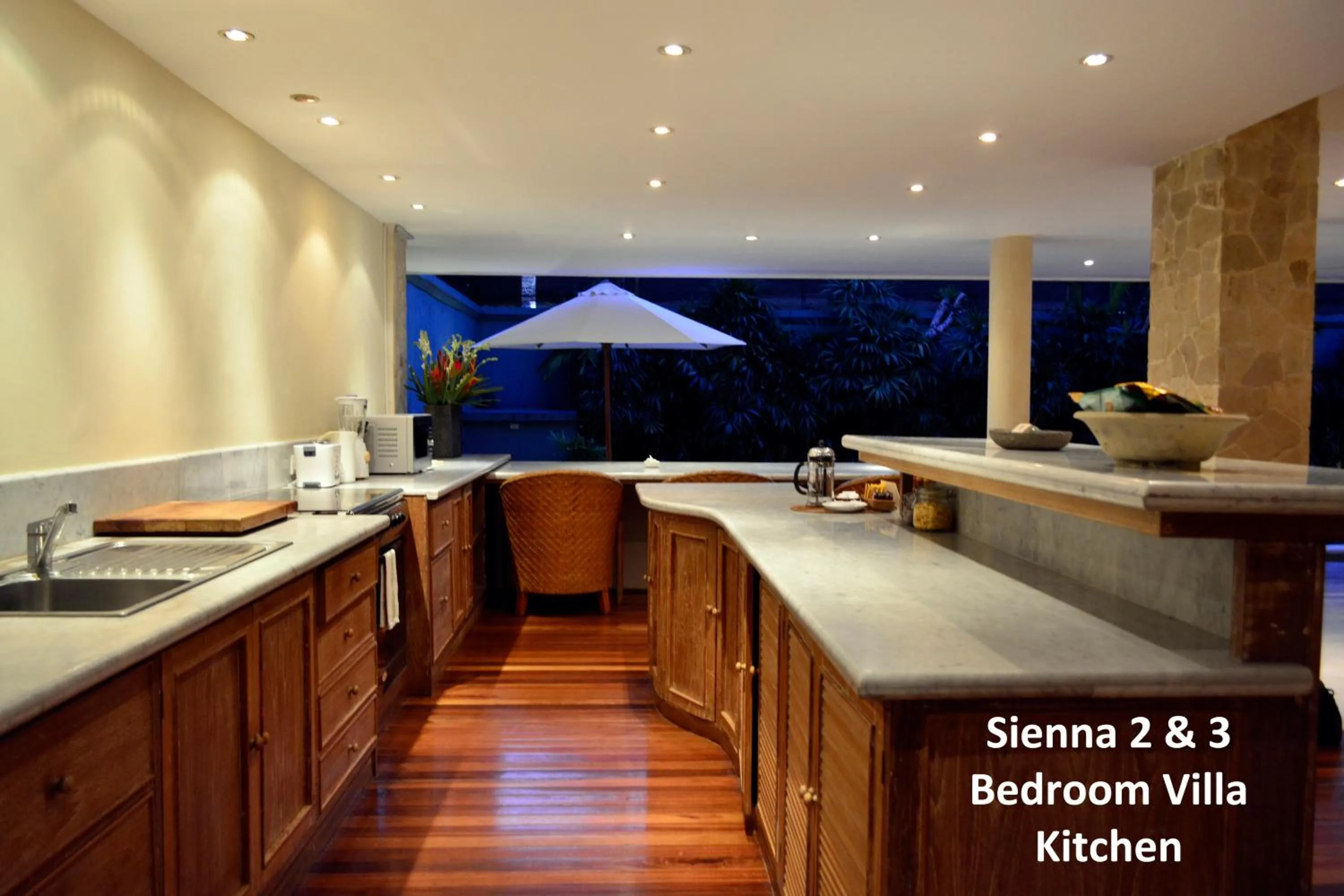 Kitchen or kitchenette in Sienna Villas Seminyak