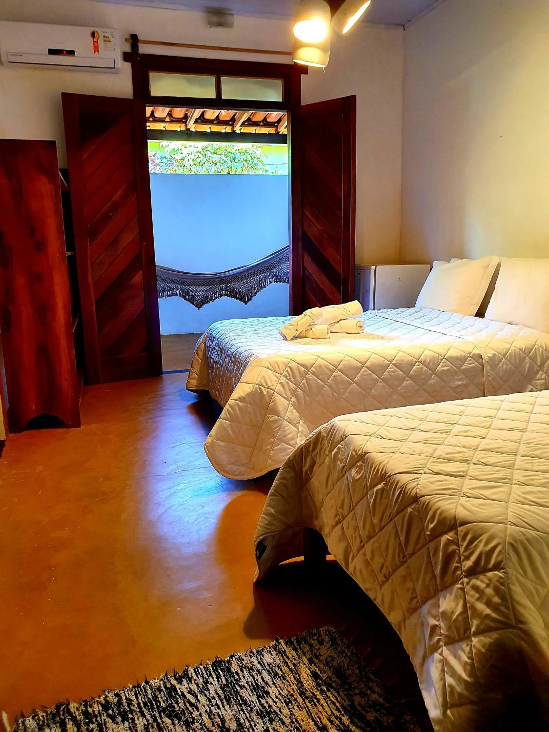 Photo of the whole room, Bed in Pousada Corais Do Sul