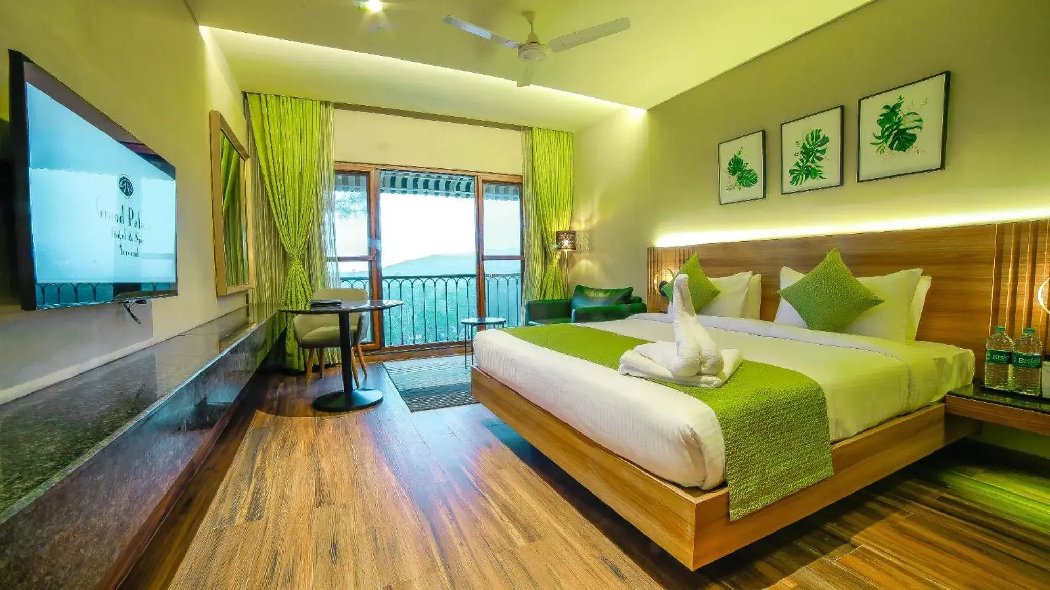 Deluxe Room in Grand Palace Hotel & Spa Deluxe Room in Grand Palace Hotel & Spa