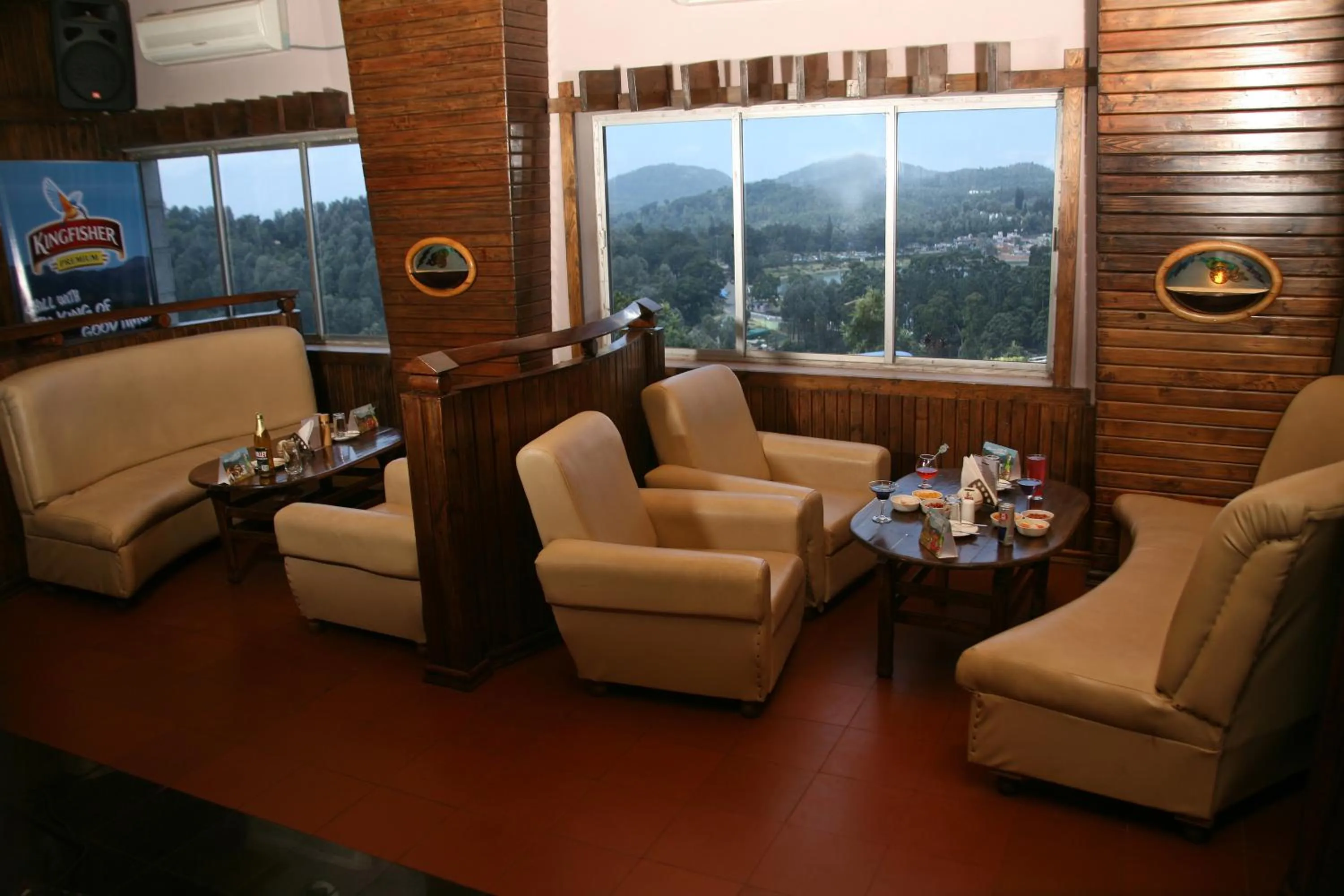 Food and drinks in Grand Palace Hotel & Spa