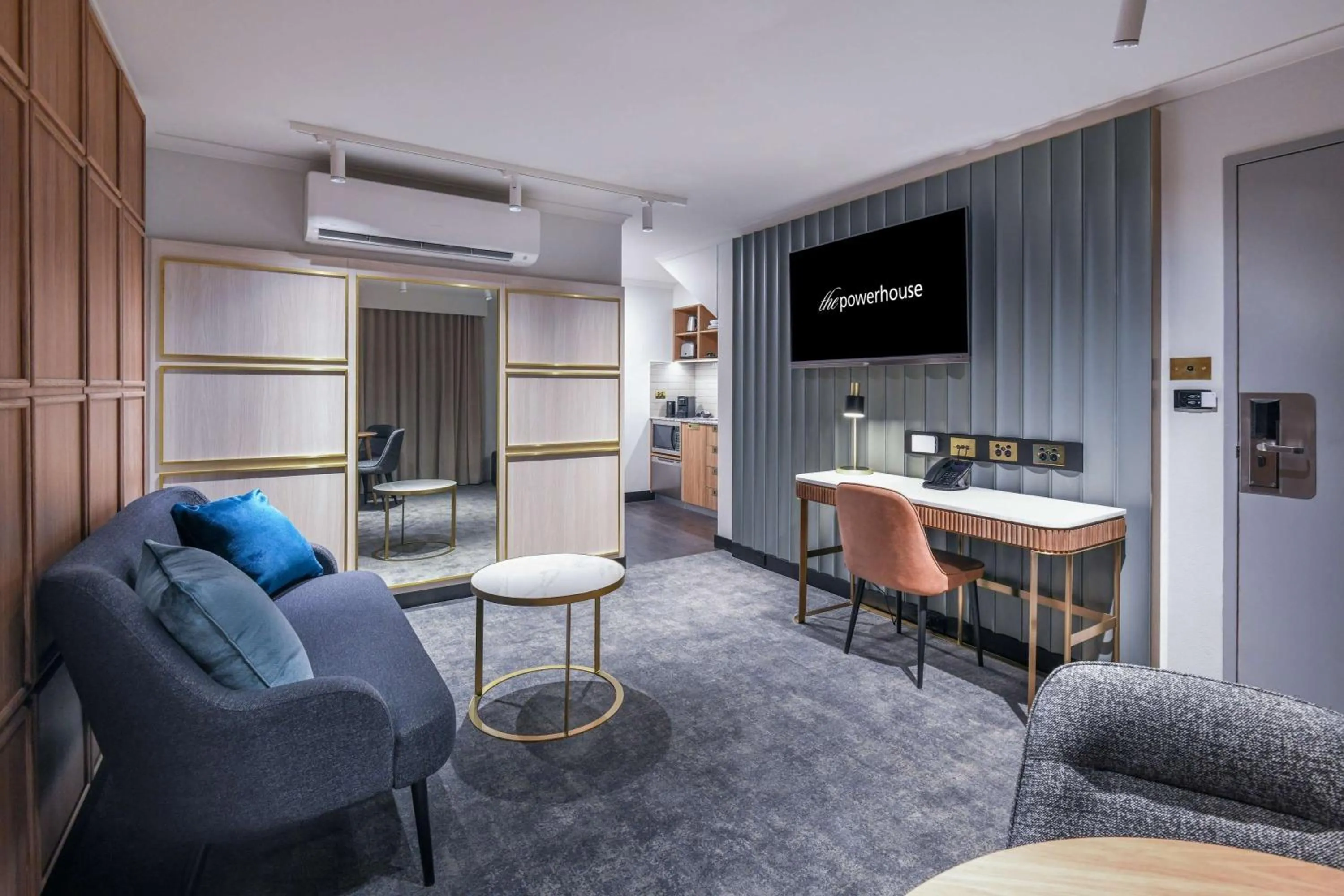 Living room in Powerhouse Hotel Tamworth by Rydges