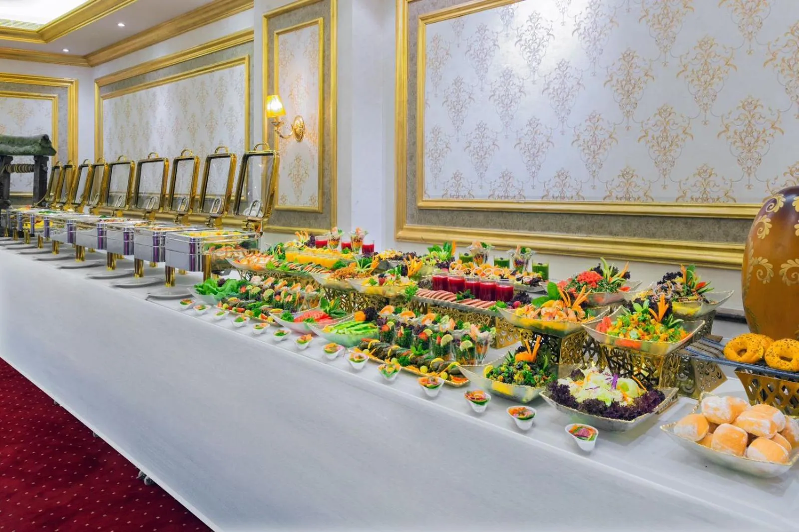 Restaurant/places to eat in Palestine Hotel Makkah