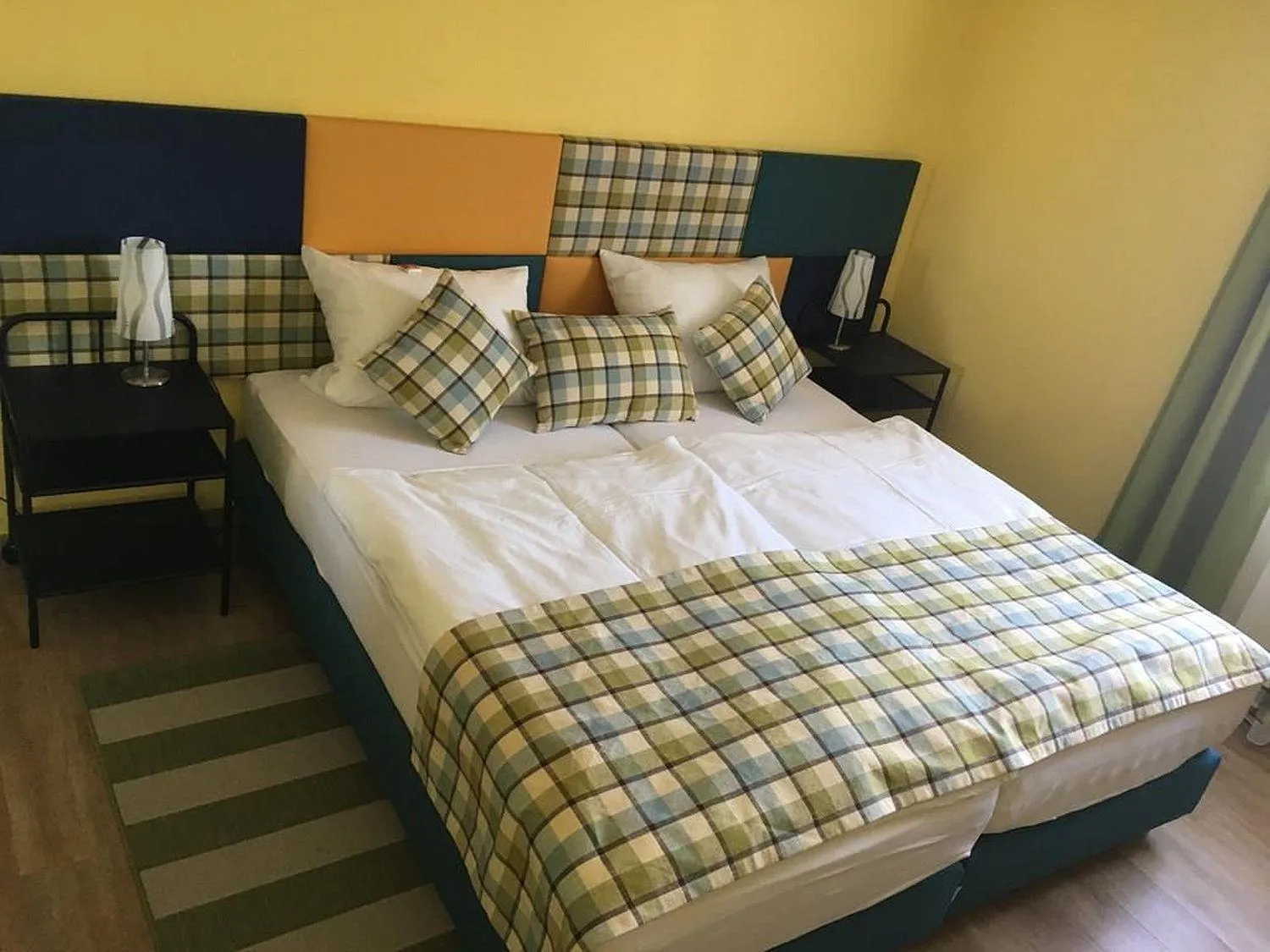 Bed in Villa Renatus
