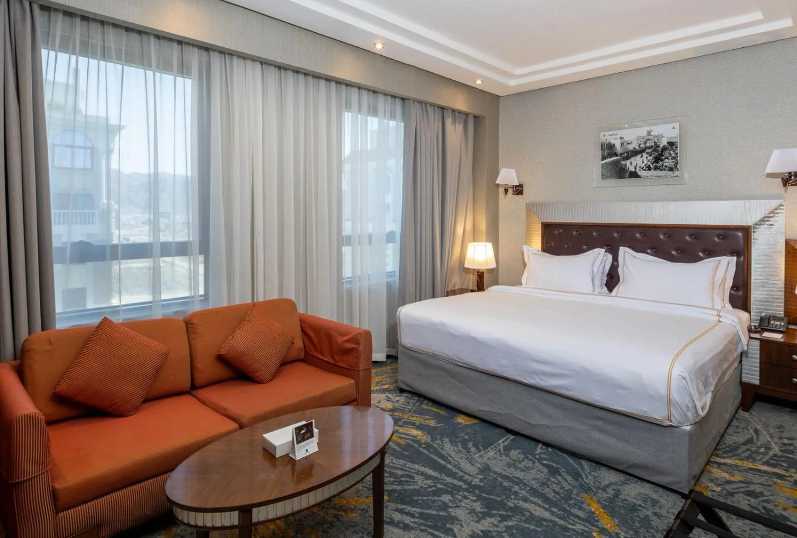 Bed in Ruve Al Madinah Hotel