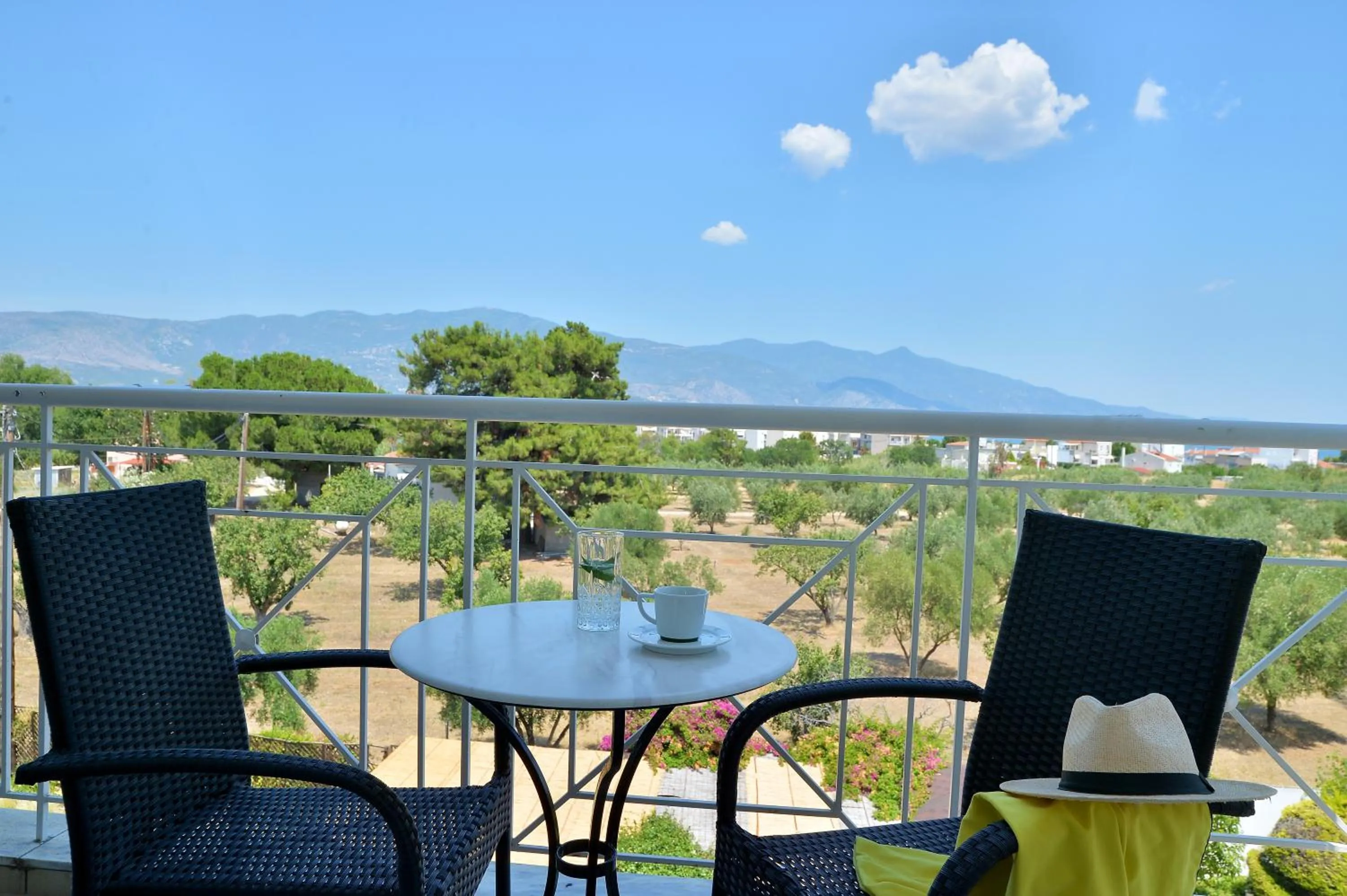 Patio in Hotel Kalloni