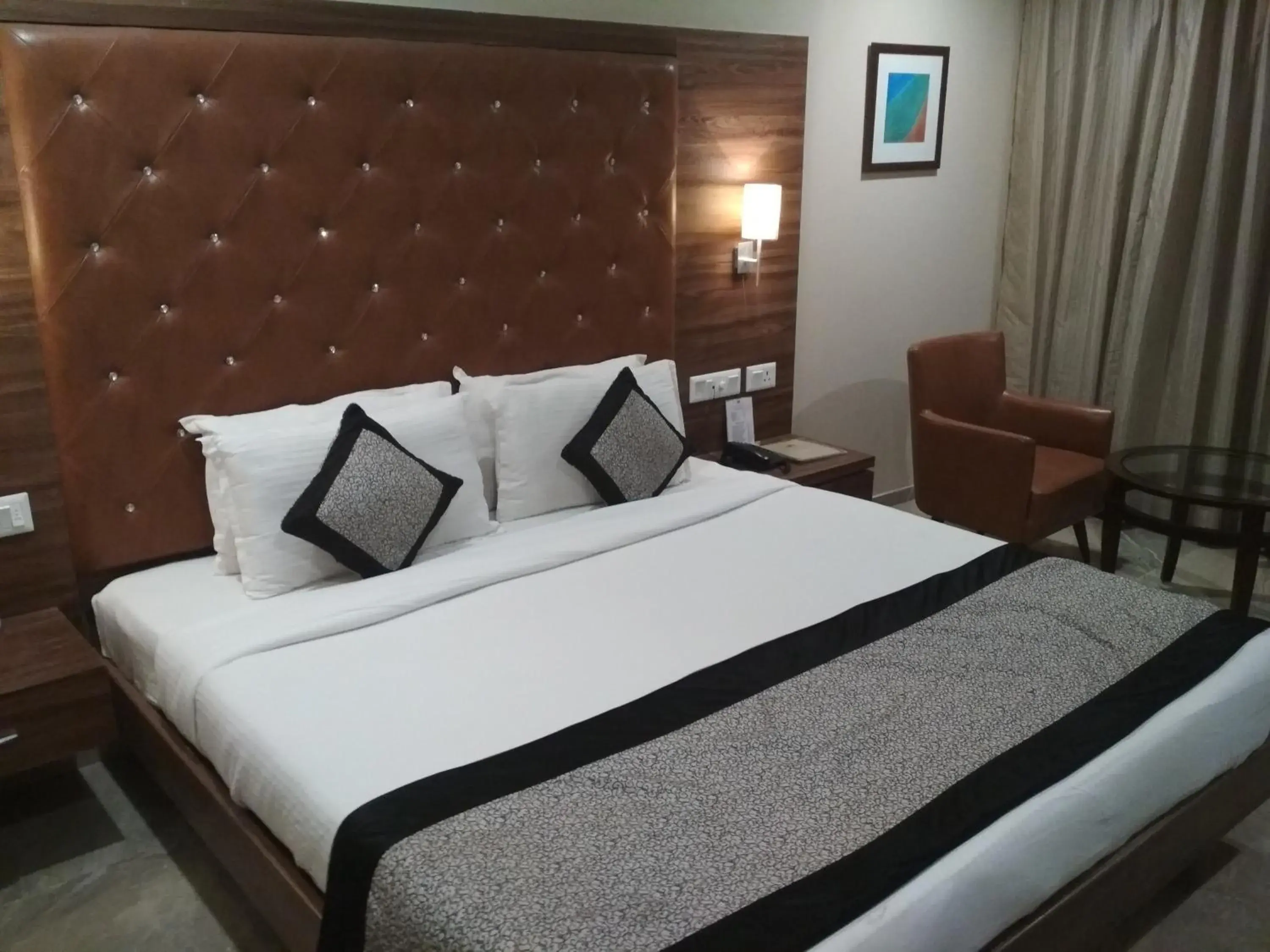 Deluxe Double Room in Hotel Amit Park International Deluxe Double Room in Hotel Amit Park International