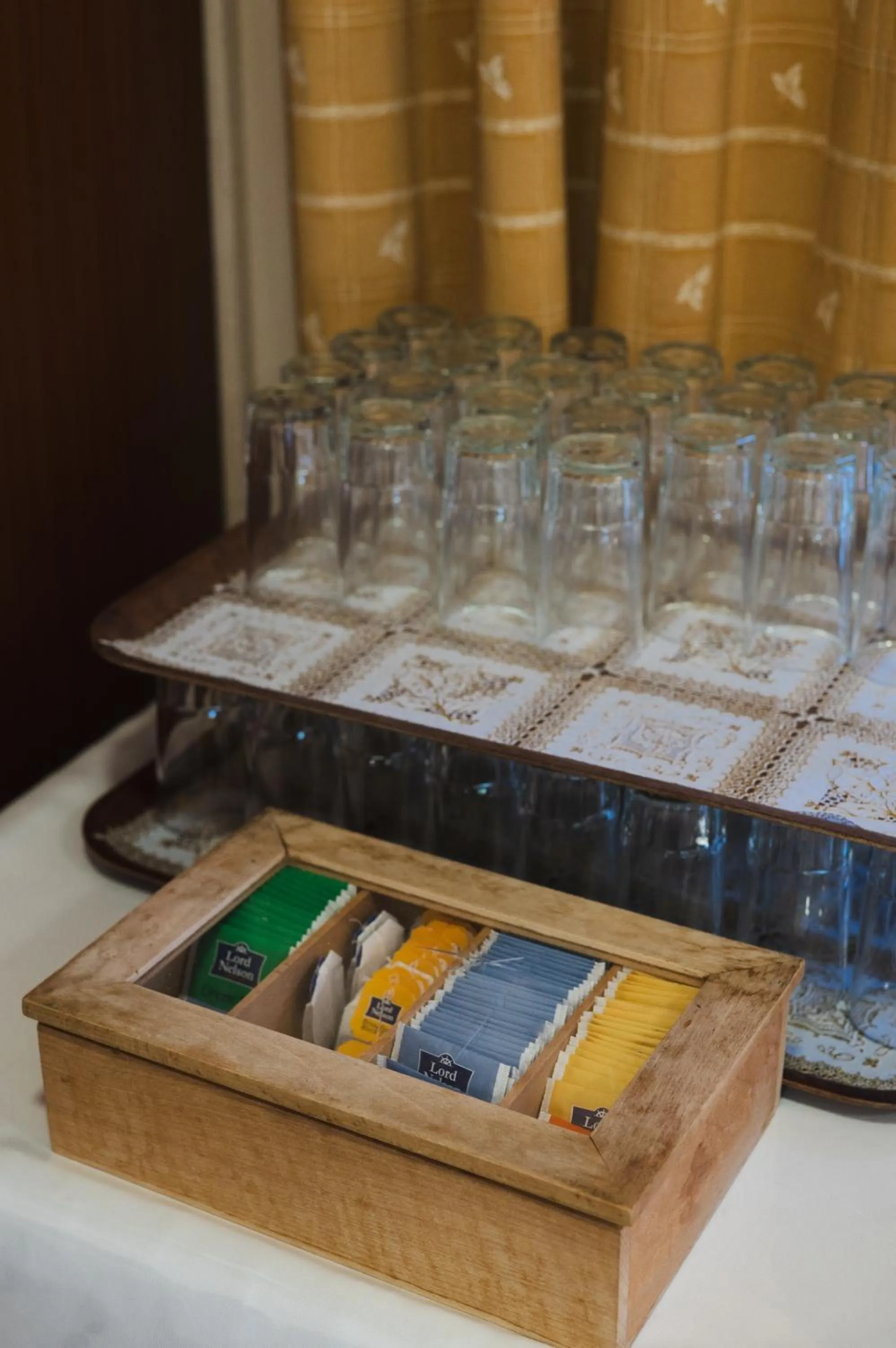 Coffee/tea facilities in Village Inn Studios & Family Apartments