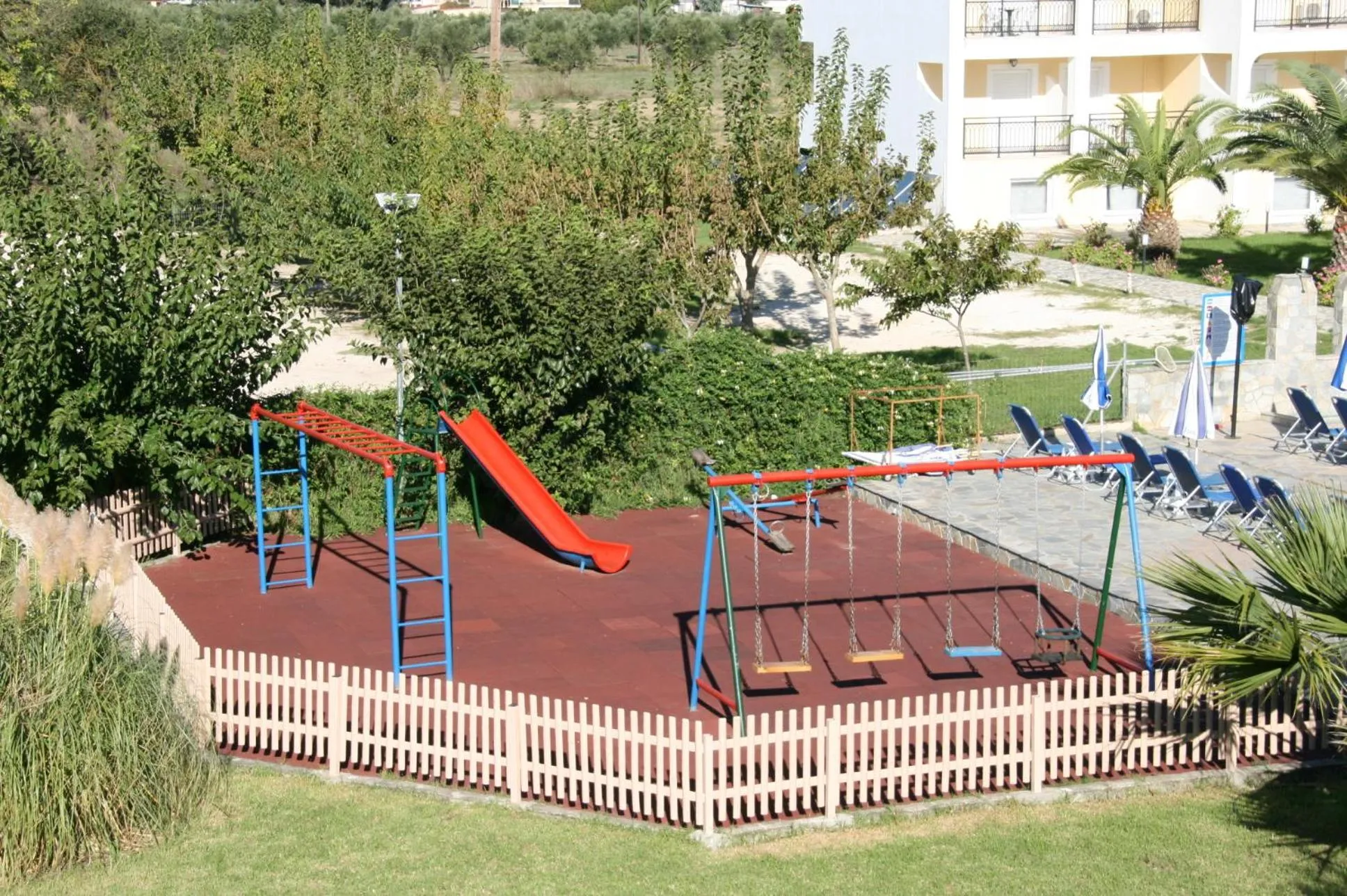 Day in Village Inn Studios & Family Apartments