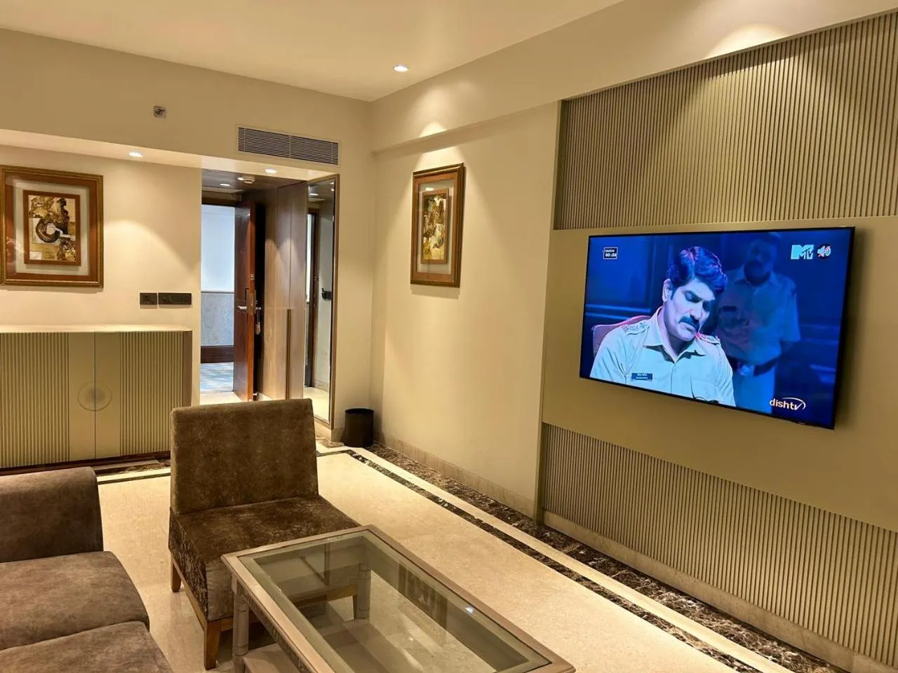 Communal lounge/ TV room in Jaypee Siddharth