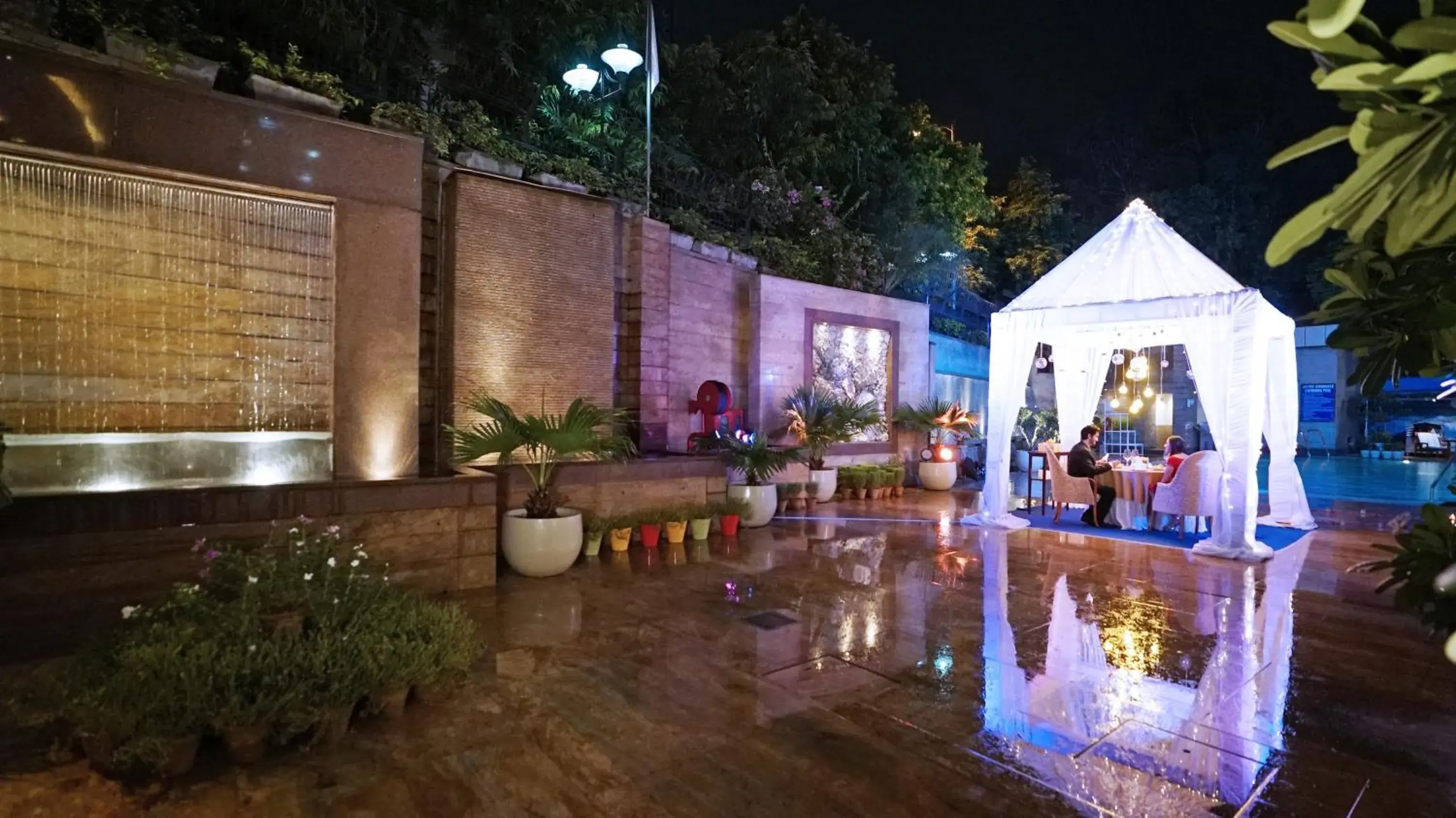 Food and drinks in Jaypee Siddharth Food and drinks in Jaypee Siddharth