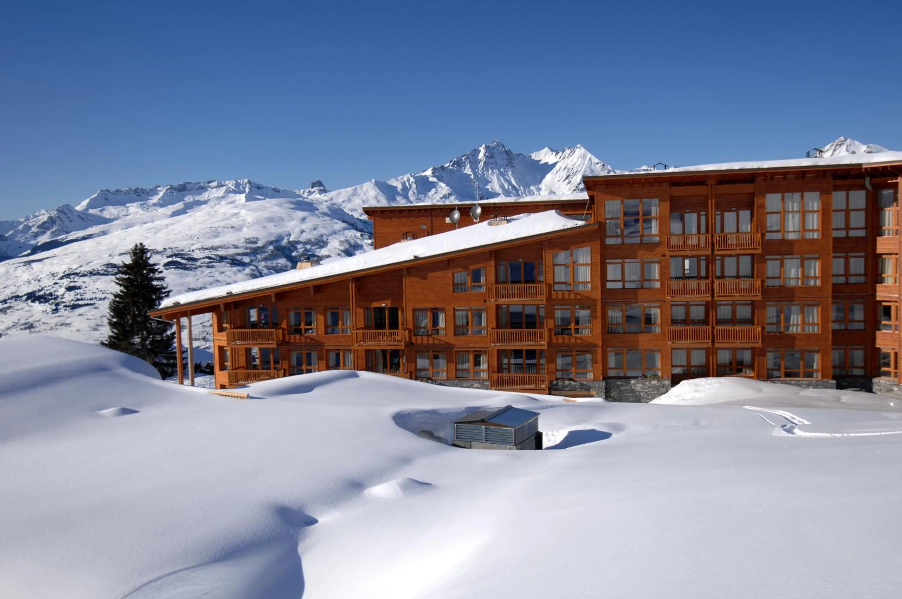 Facade/entrance in Résidence Odalys Edenarc