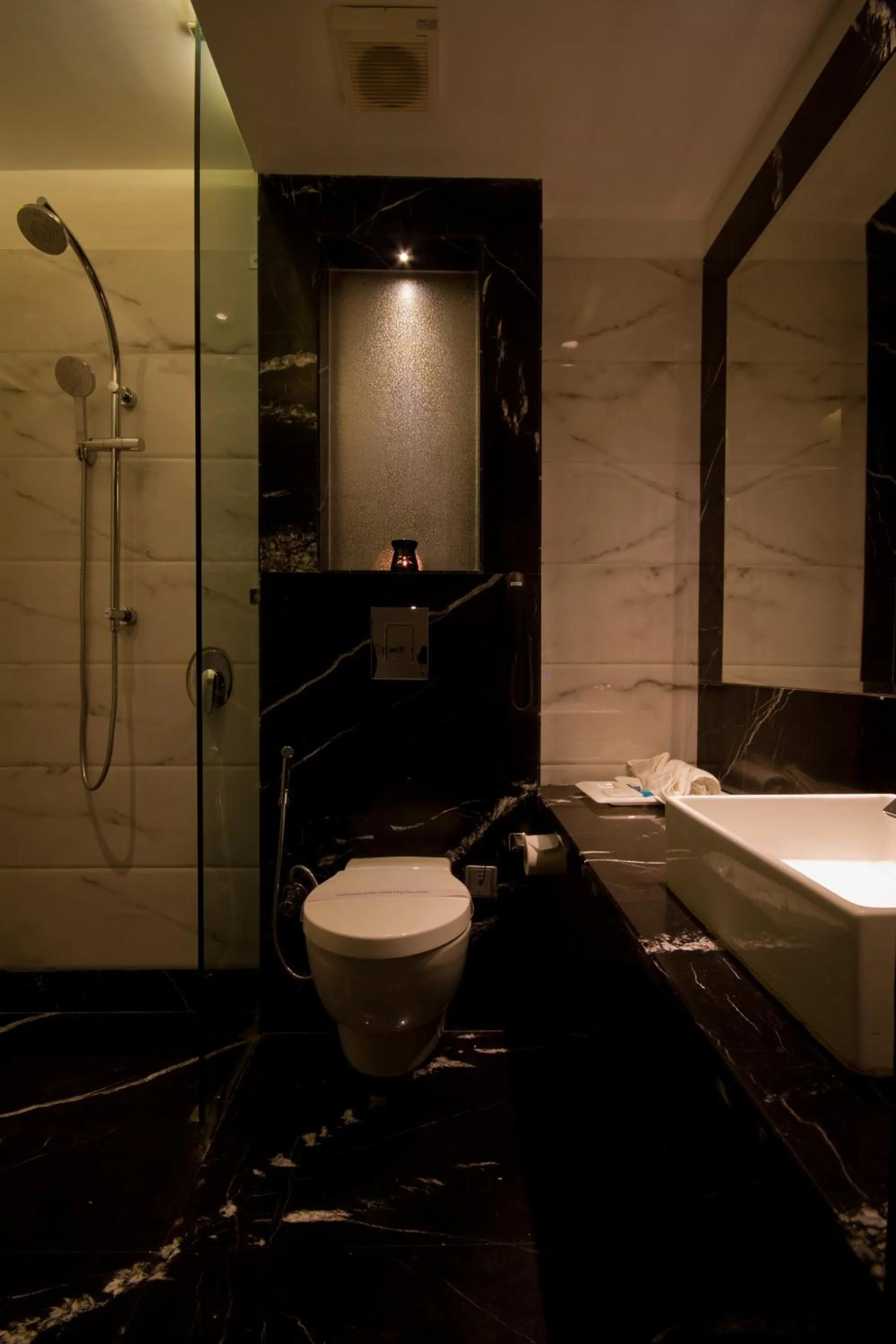 Shower in Hotel City Star - Free Airport Pickup