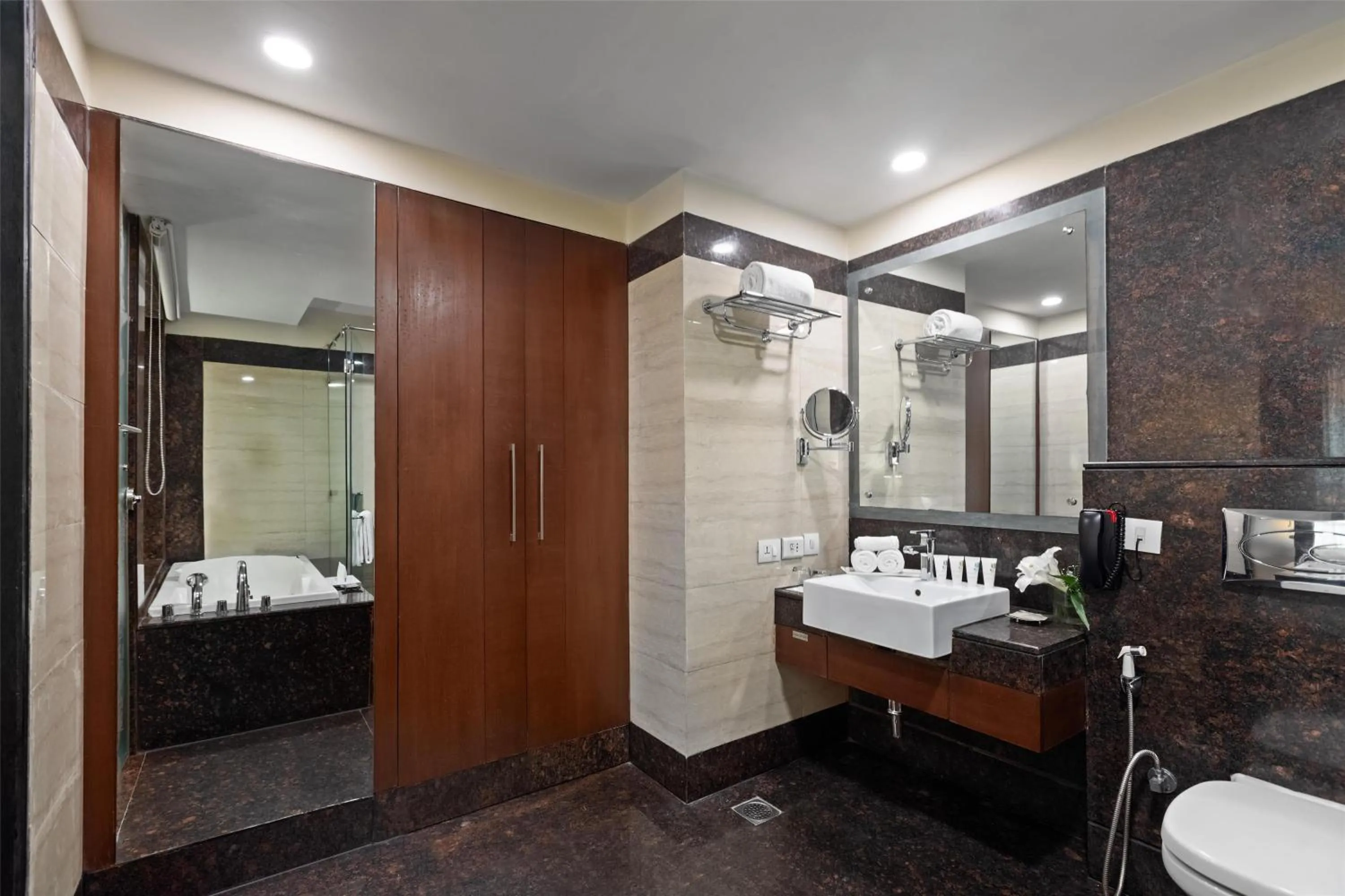 Bathroom in Country Inn & Suites by Radisson, Gurugram Sector 12