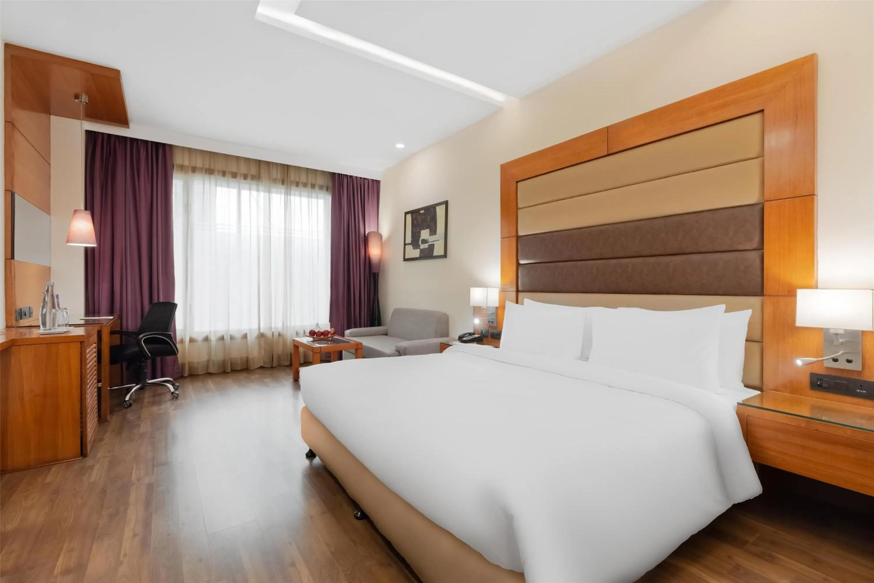 Bedroom, Bed in Country Inn & Suites by Radisson, Gurugram Sector 12