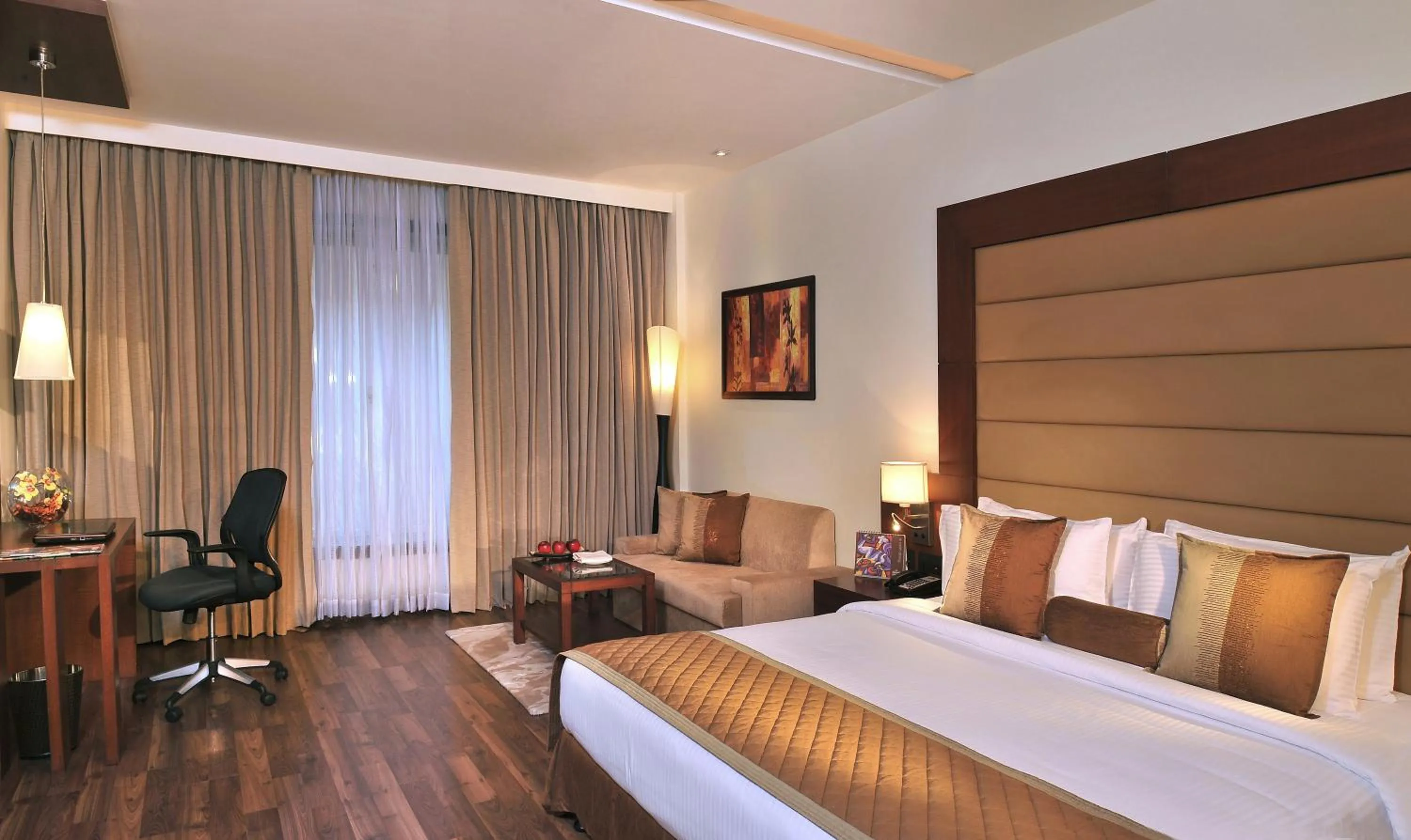 Photo of the whole room, Bed in Country Inn & Suites by Radisson, Gurugram Sector 12